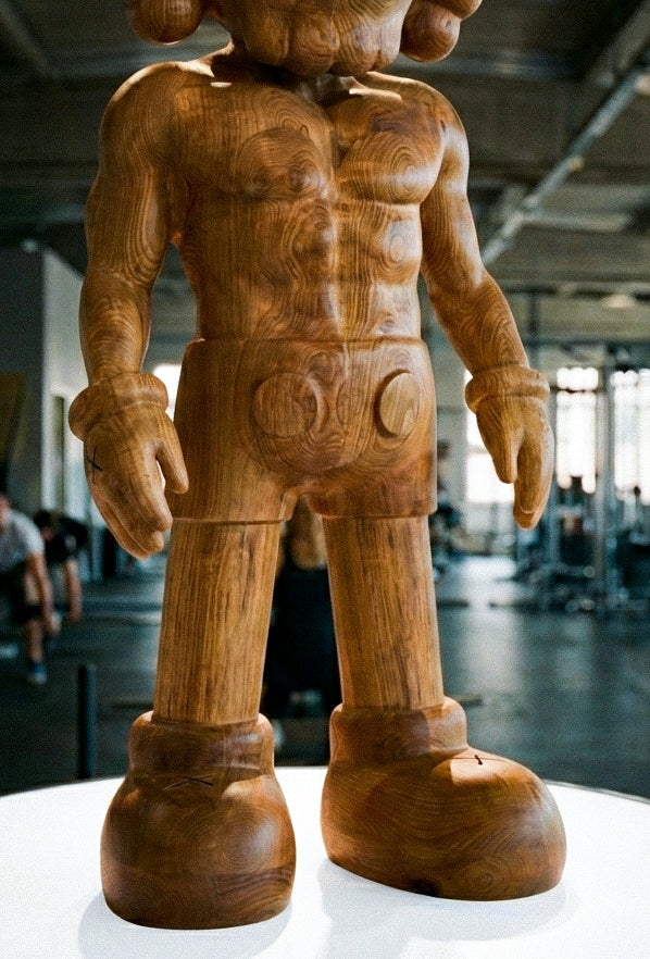 Muscular Wooden Sculpture – Gym & Fitness Art Decor