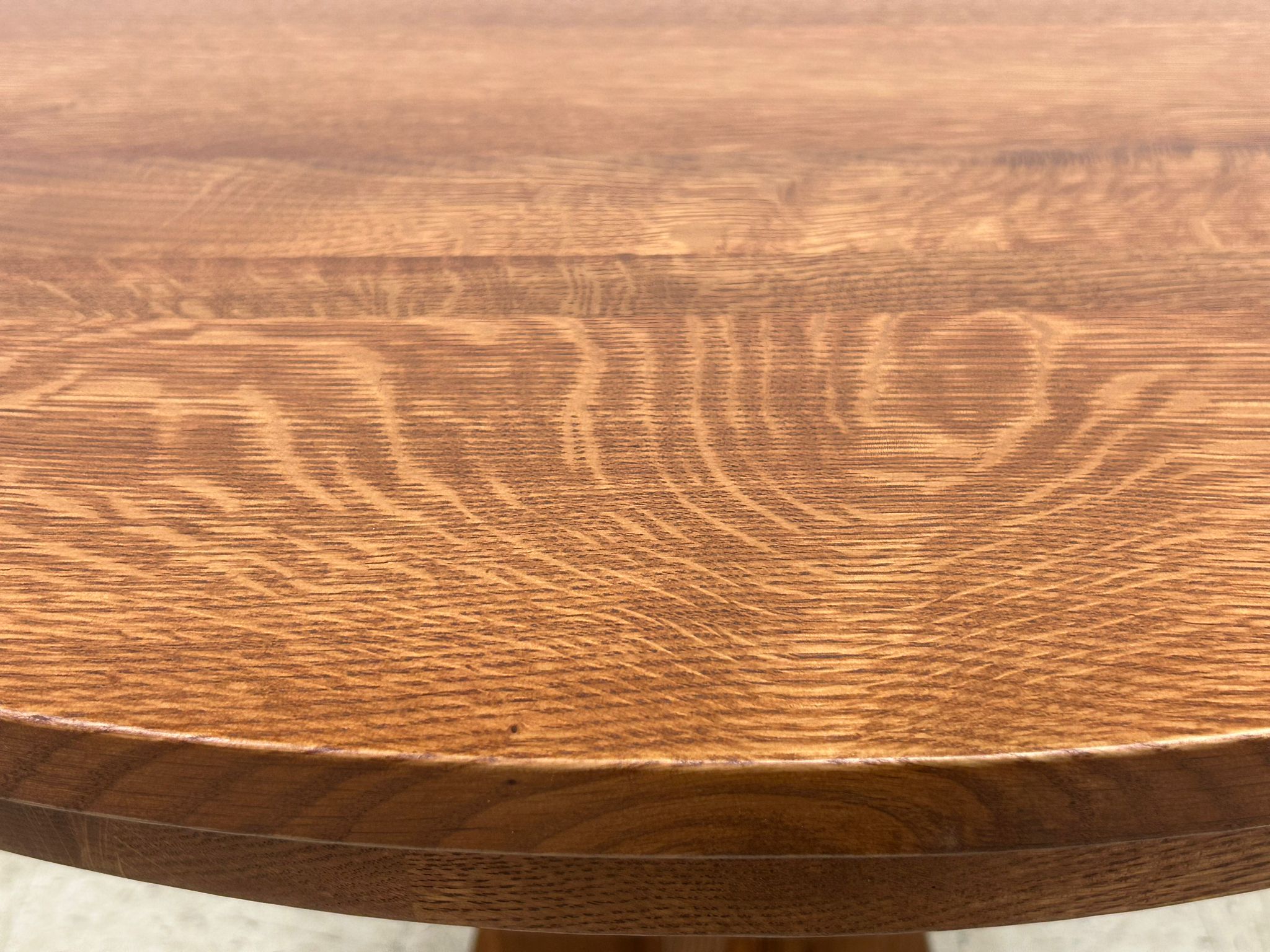 Mission Quarter Sawn Oak Round Dining Table Set - 40"