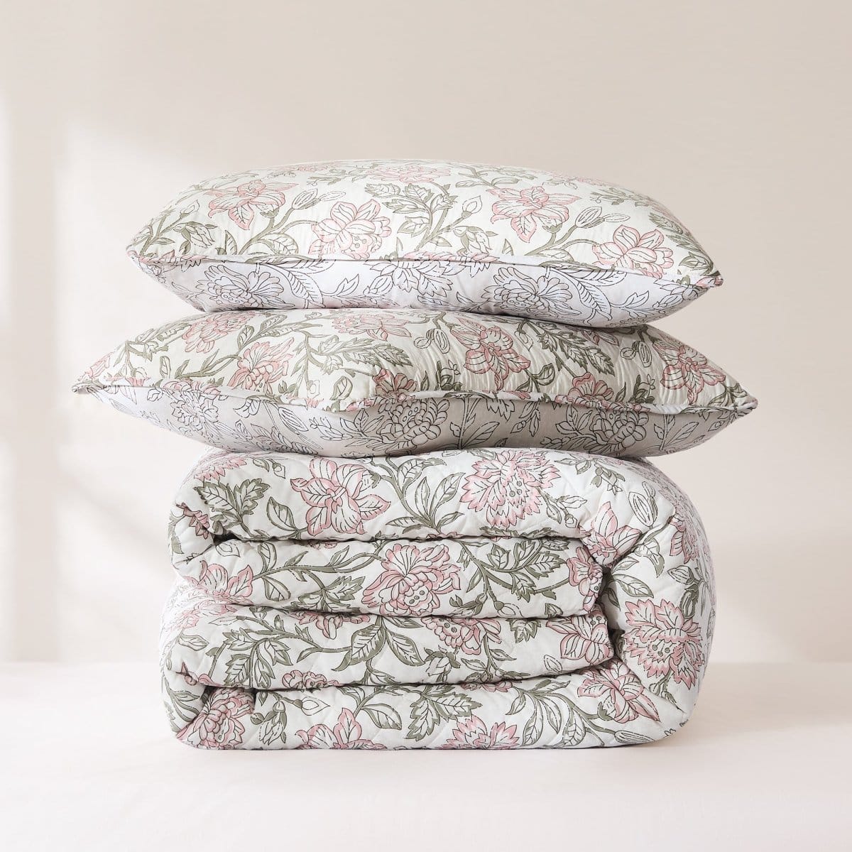 Zara Floral Block Reversible Quilt Set