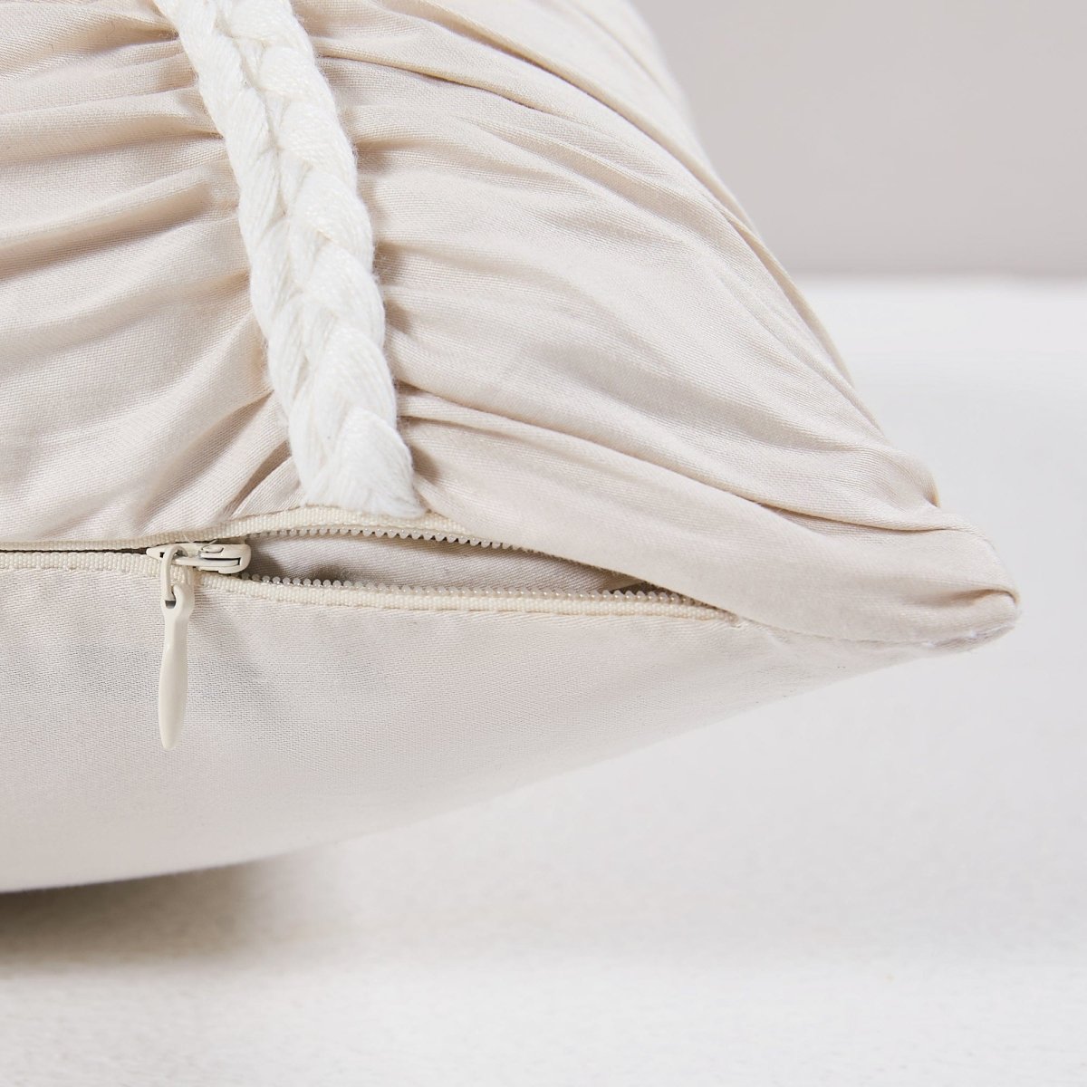 Flora Flow Decorative Pillow Cover