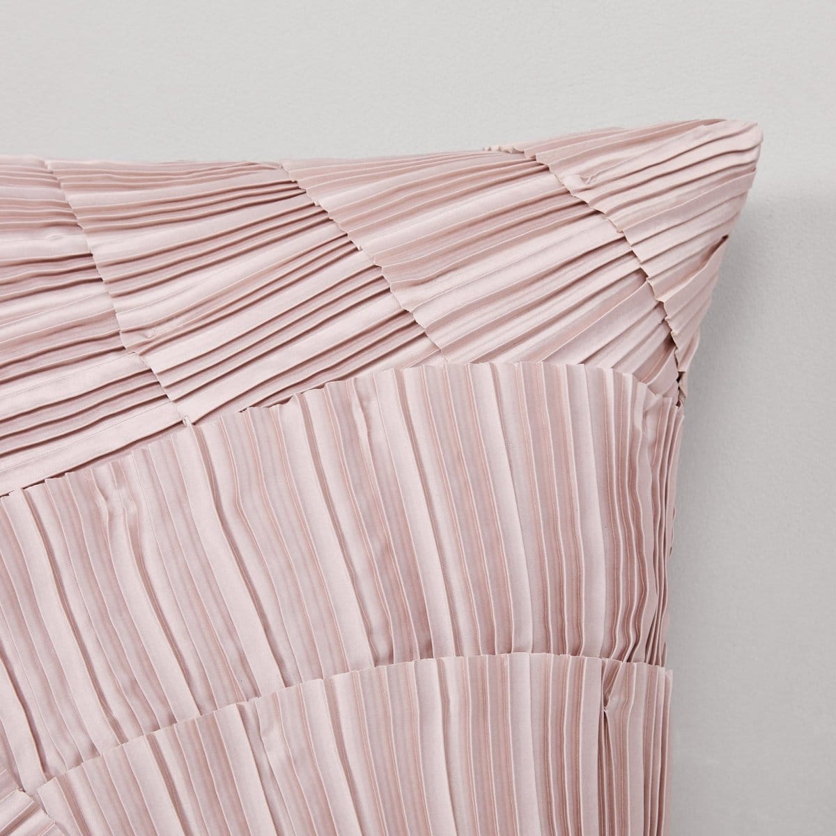 Eira Decorative Pillow Cover