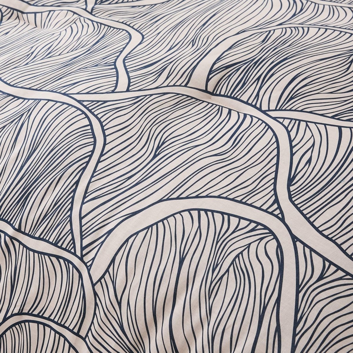 Umbra Bloom Comforter Set