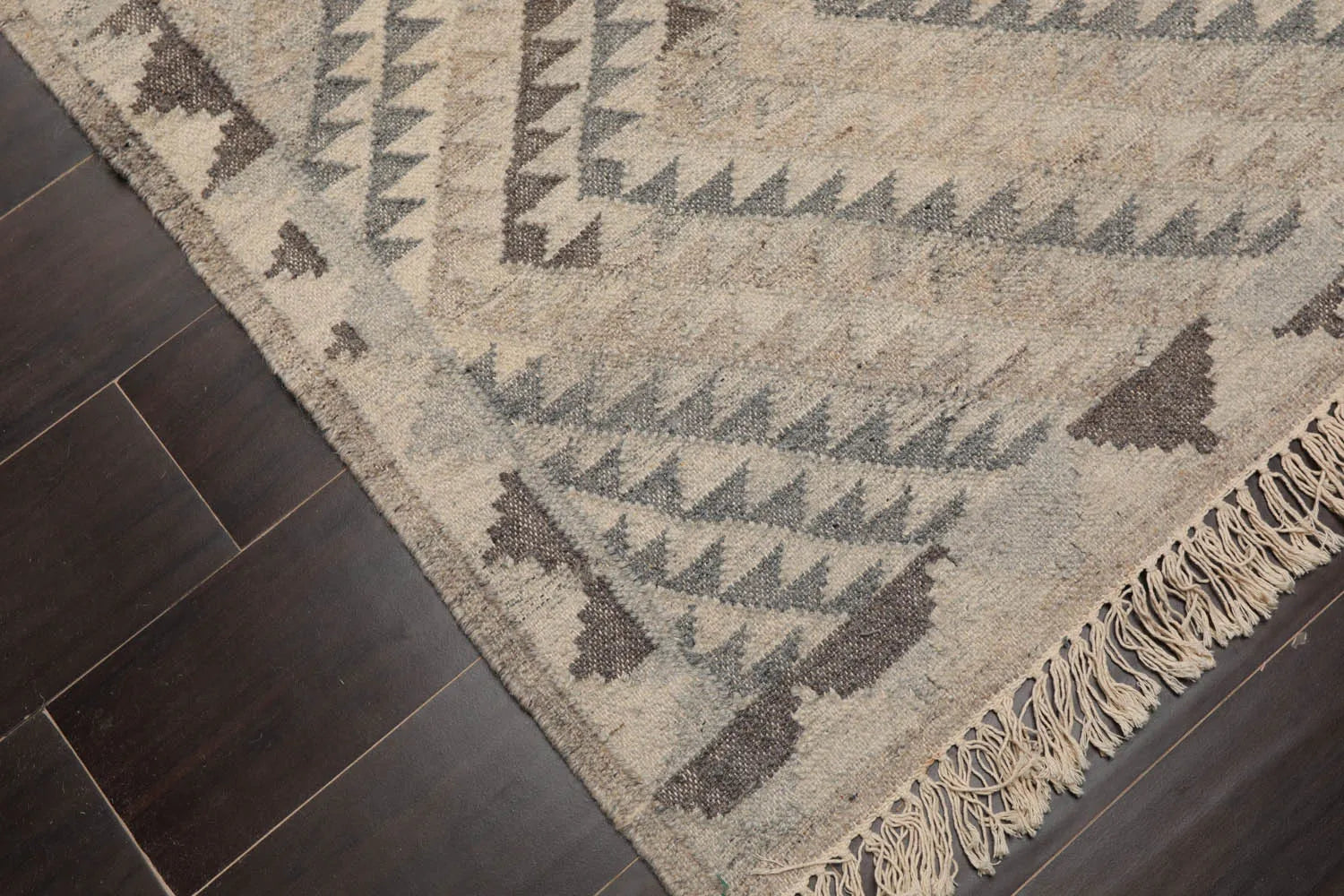 LoomBloom 5x8 Southwestern Beige Handcrafted Wool Kilim Rug