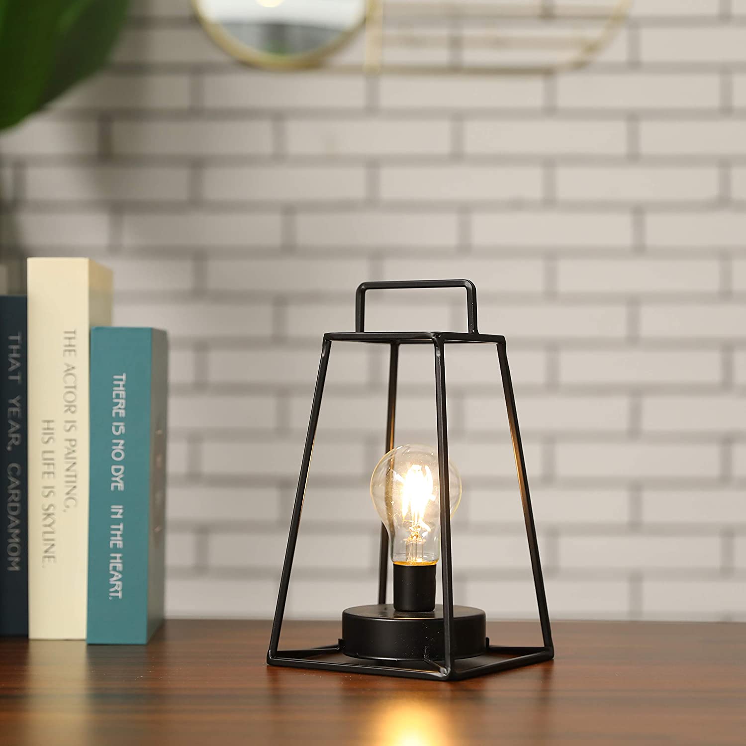 11.5’‘High Retro Style Geometric Table Lamp-2