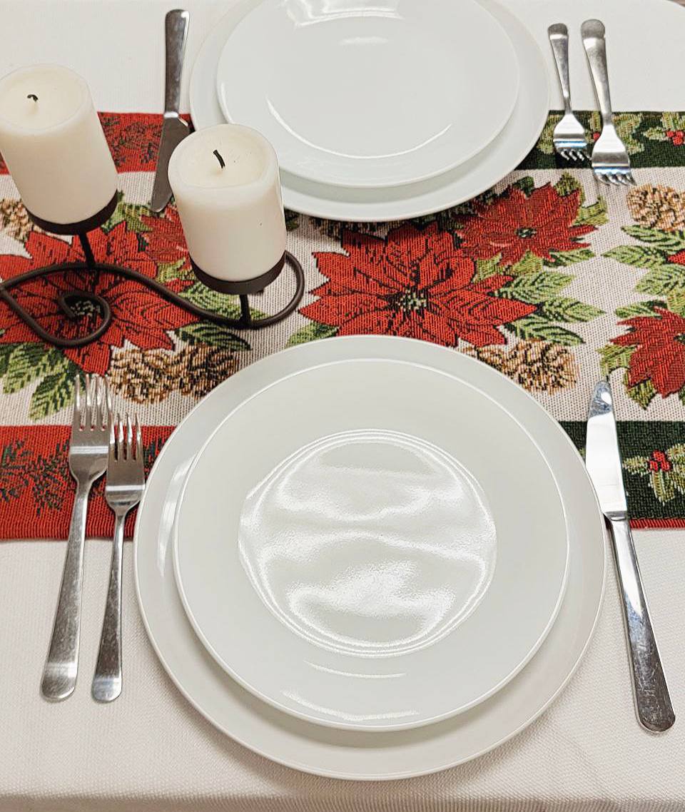 Poinsettia Christmas Table Runner F07M5-8G-1