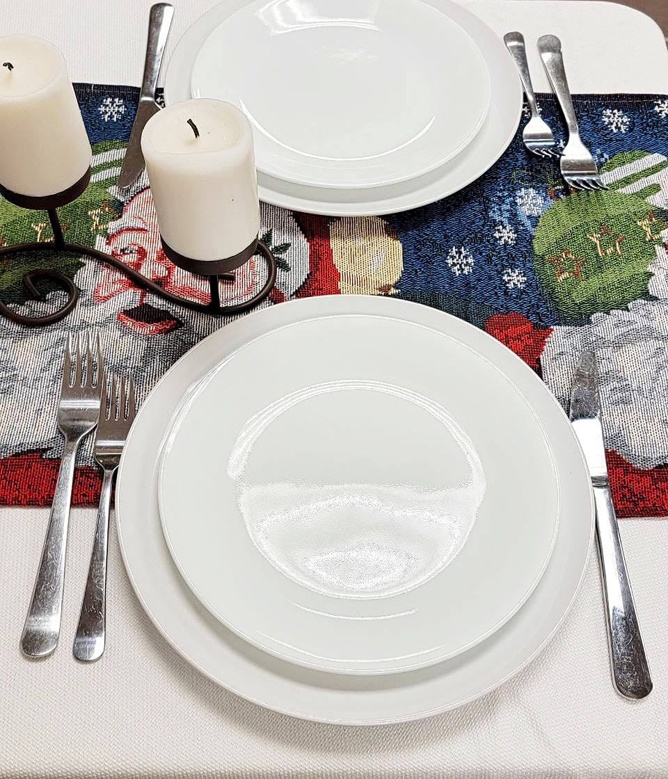 Santa Claus Christmas Table Runner F07M5-8C-2