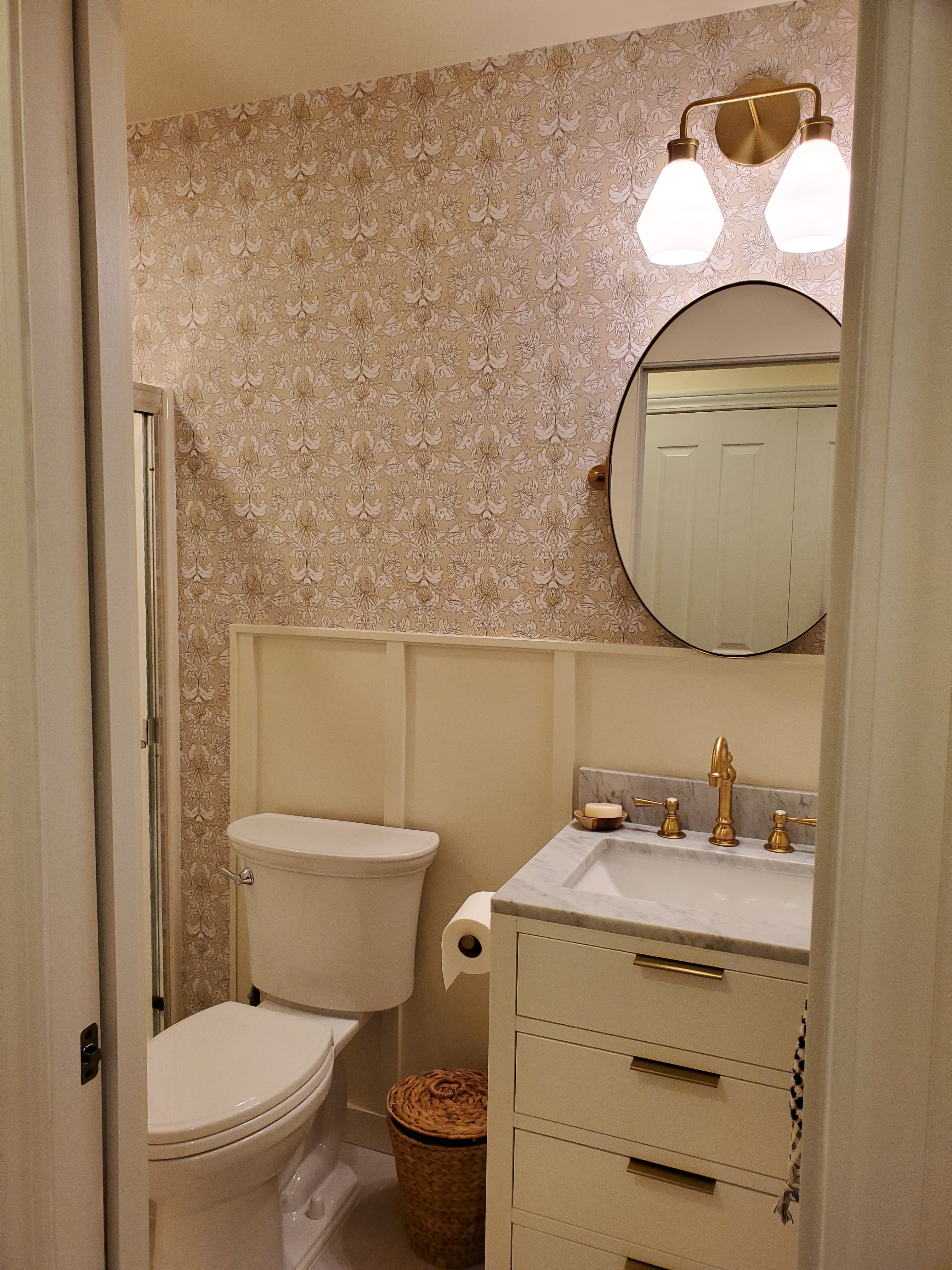 Vera Wallpaper by Grateful Artsy Soul