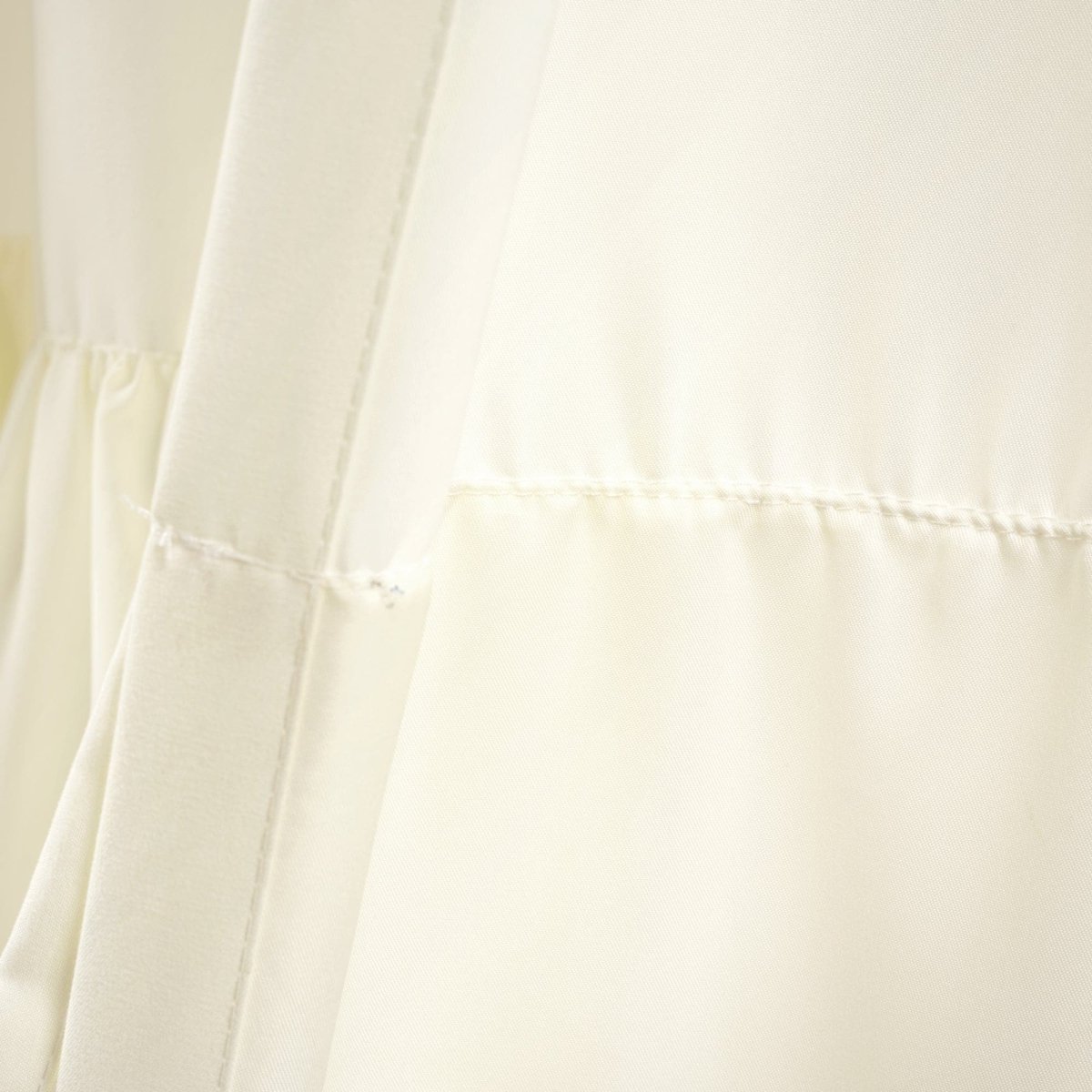 Allison Ruffle Curtain Set