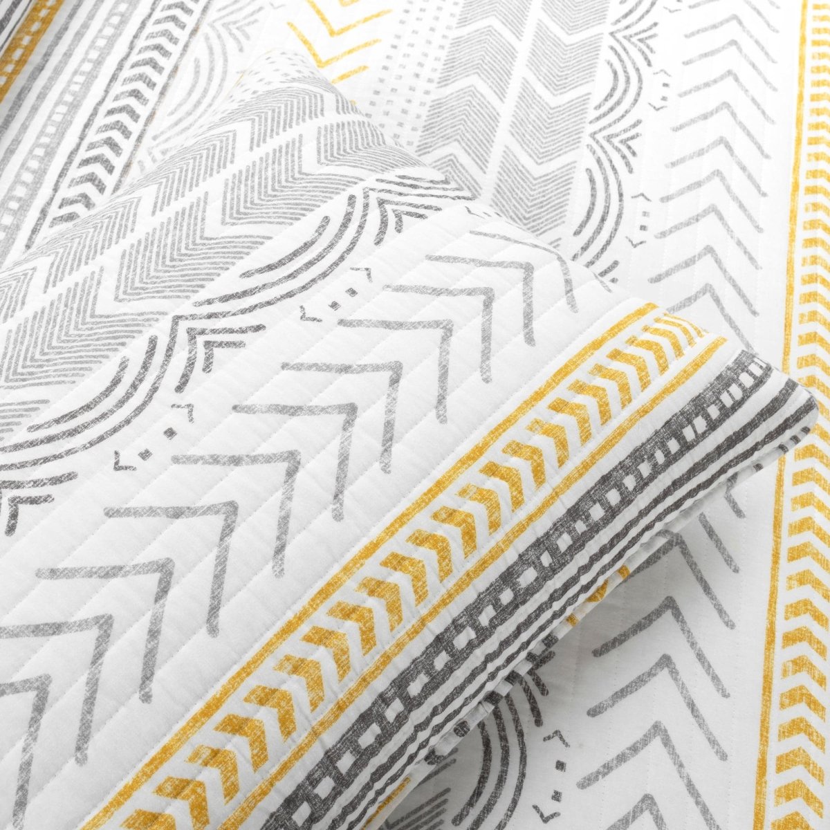 Hygge Geo Quilt 3 Piece Set