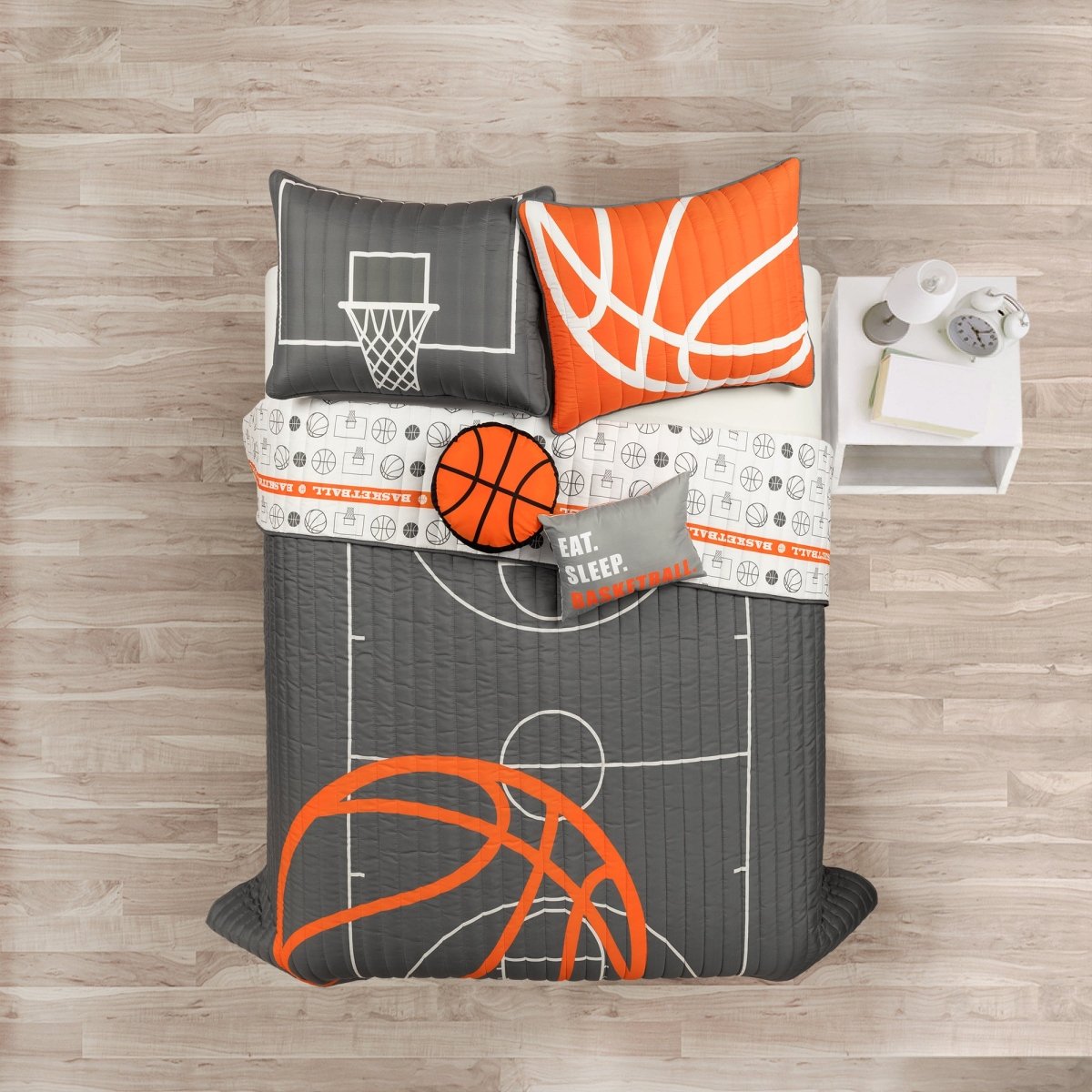 Basketball Game Reversible Quilt Set