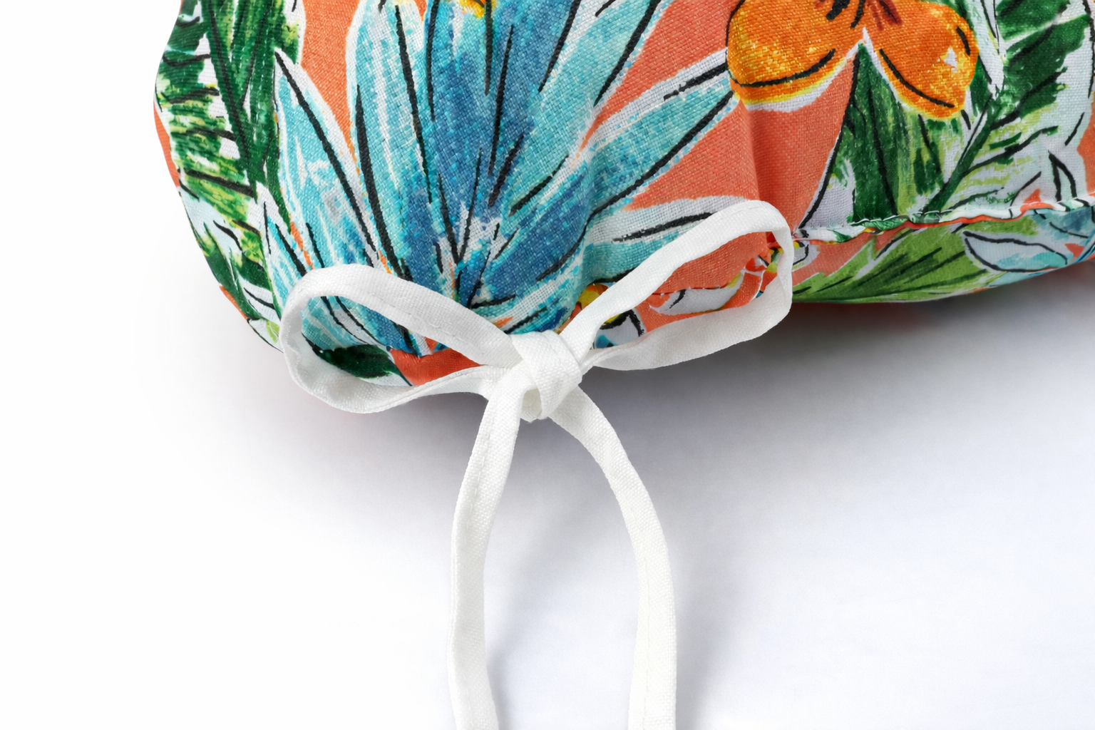 Outdoor Chair Cushions Set of 2, 19 x 19 x 4 Inch Tufted Seat Cushions with Ties