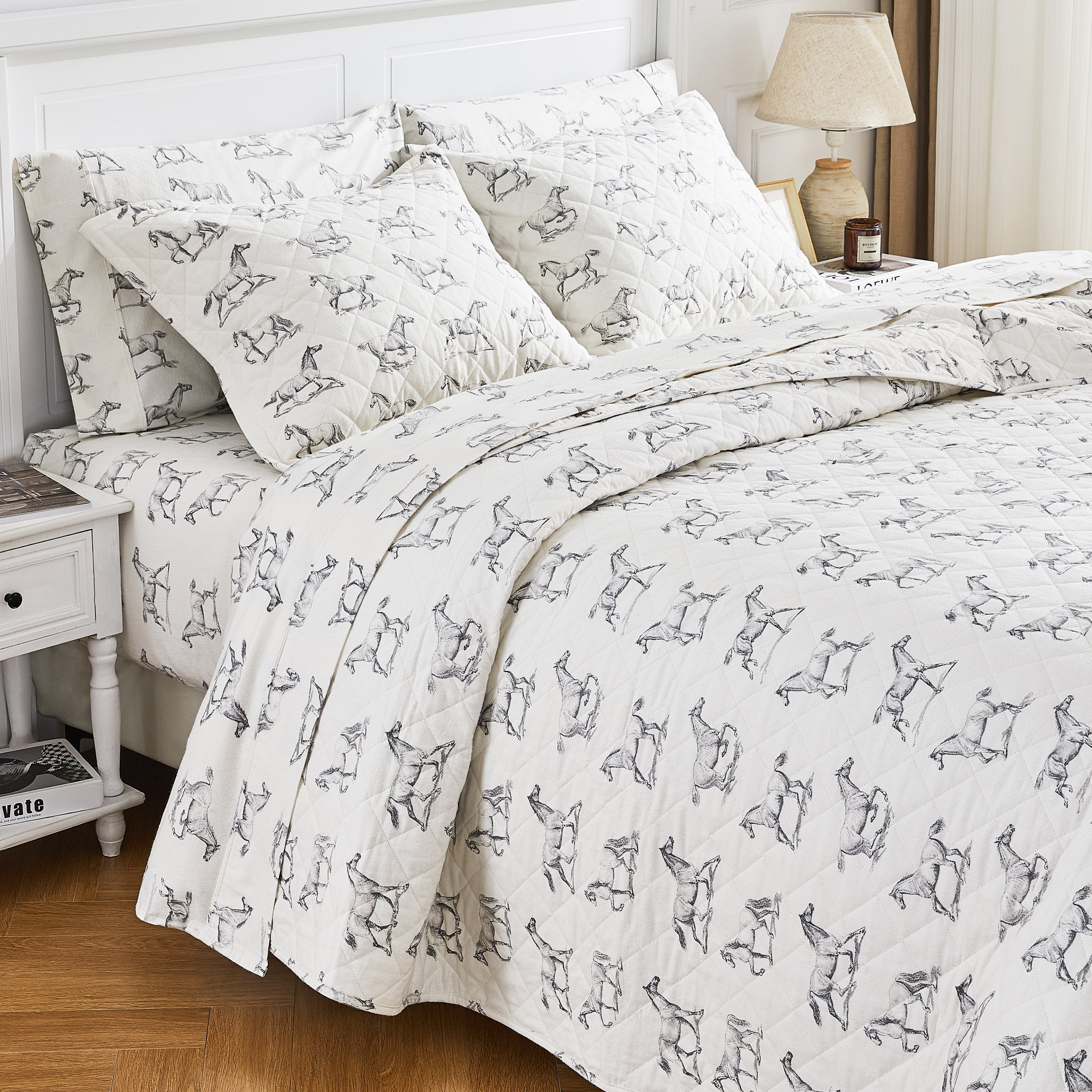 Horses Cotton Flannel Quilt Set
