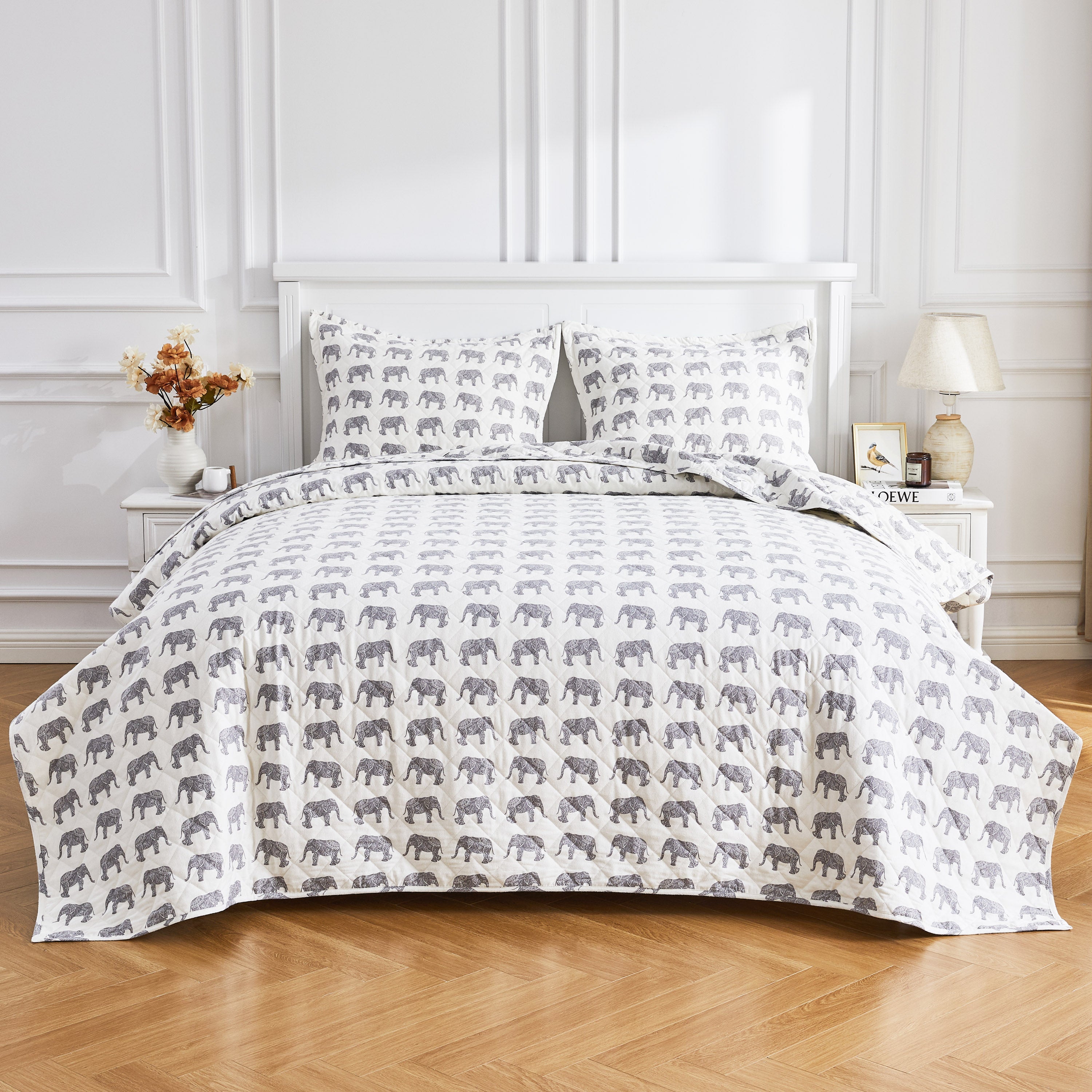 Elephants Cotton Flannel Quilt Set
