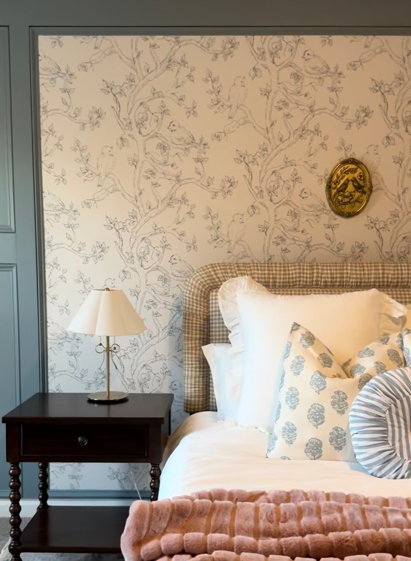 Ruby Wallpaper by Ali Anni