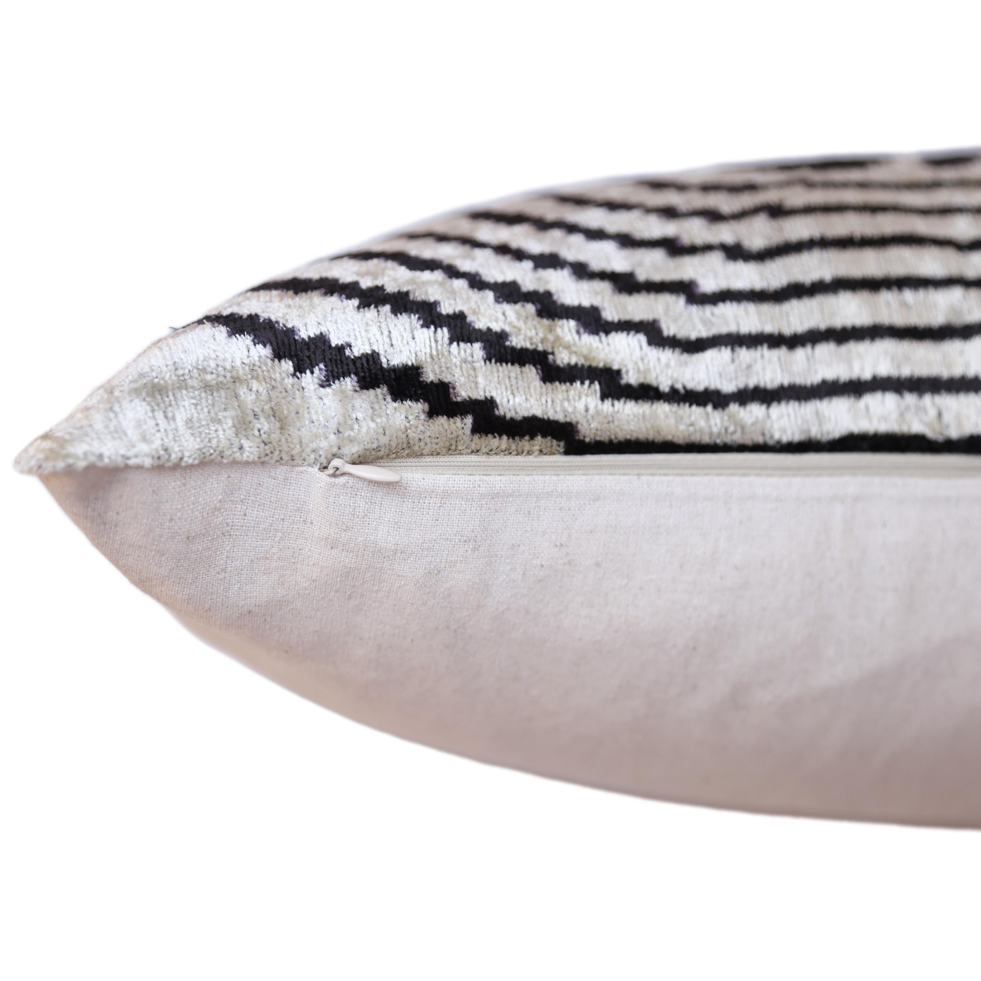 Black Silver Geometric Silk Velvet Lumbar Pillow – 16x24 Handmade Modern Cushion