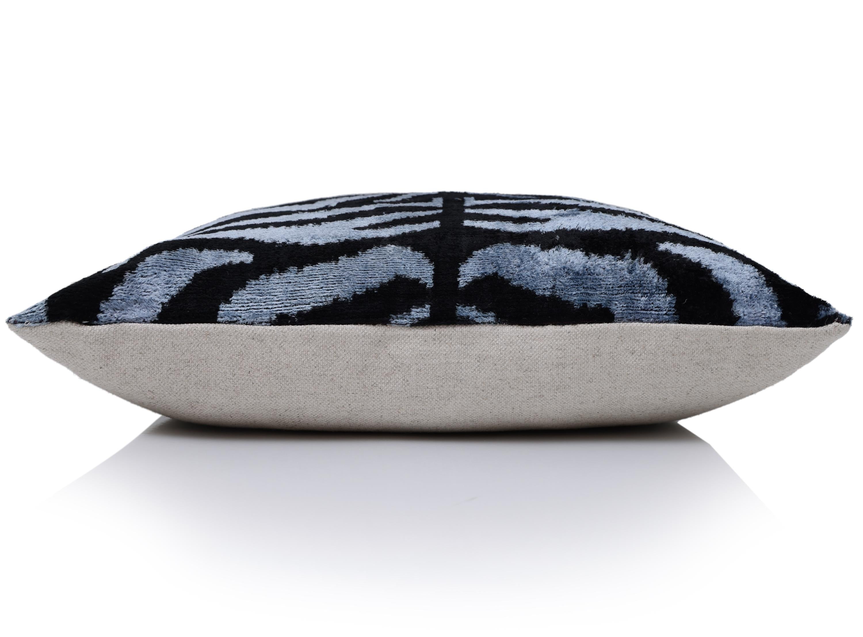 Luxury Blue Black Silk Velvet Throw Pillow 16x16