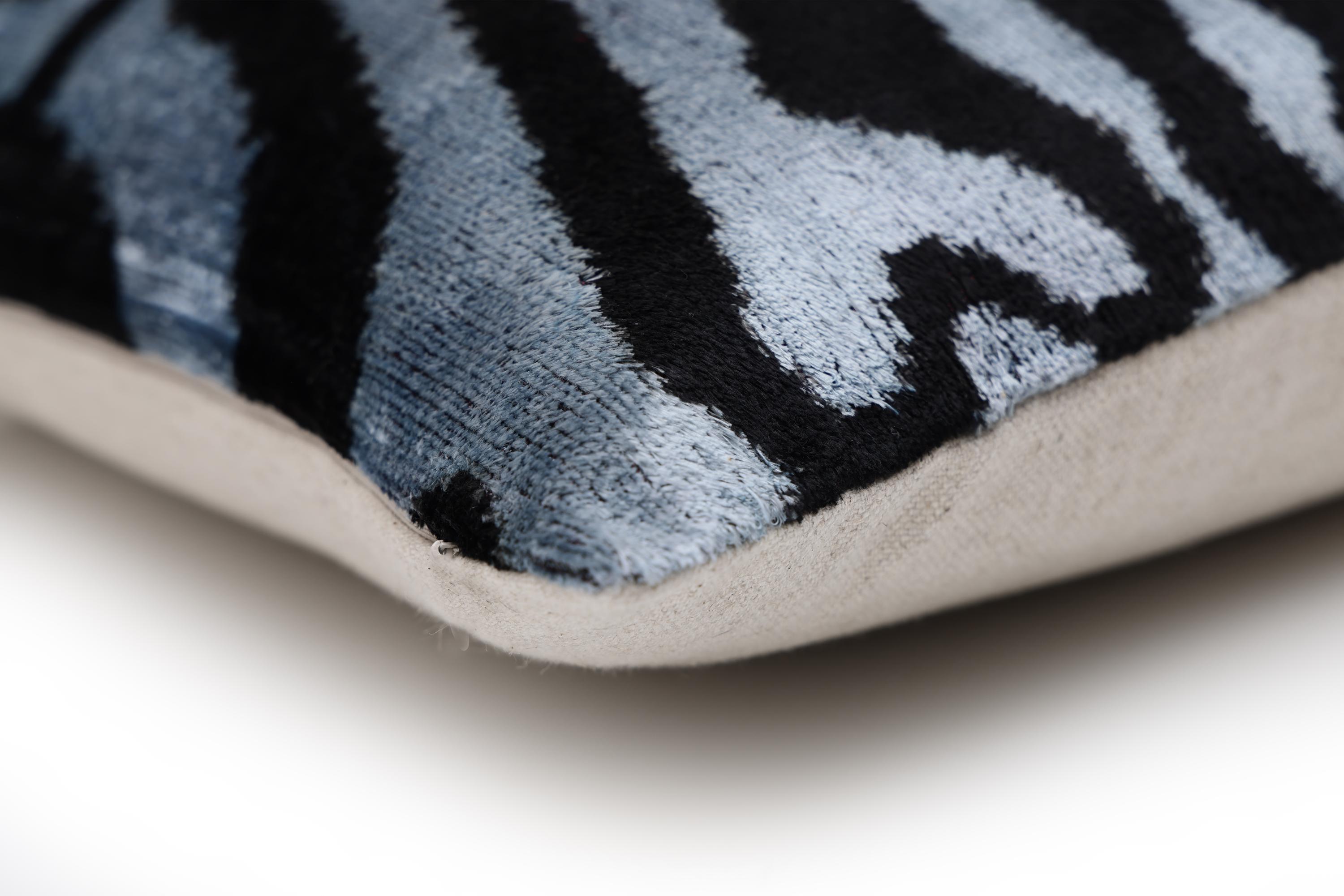 Luxury Blue Black Silk Velvet Throw Pillow 16x16