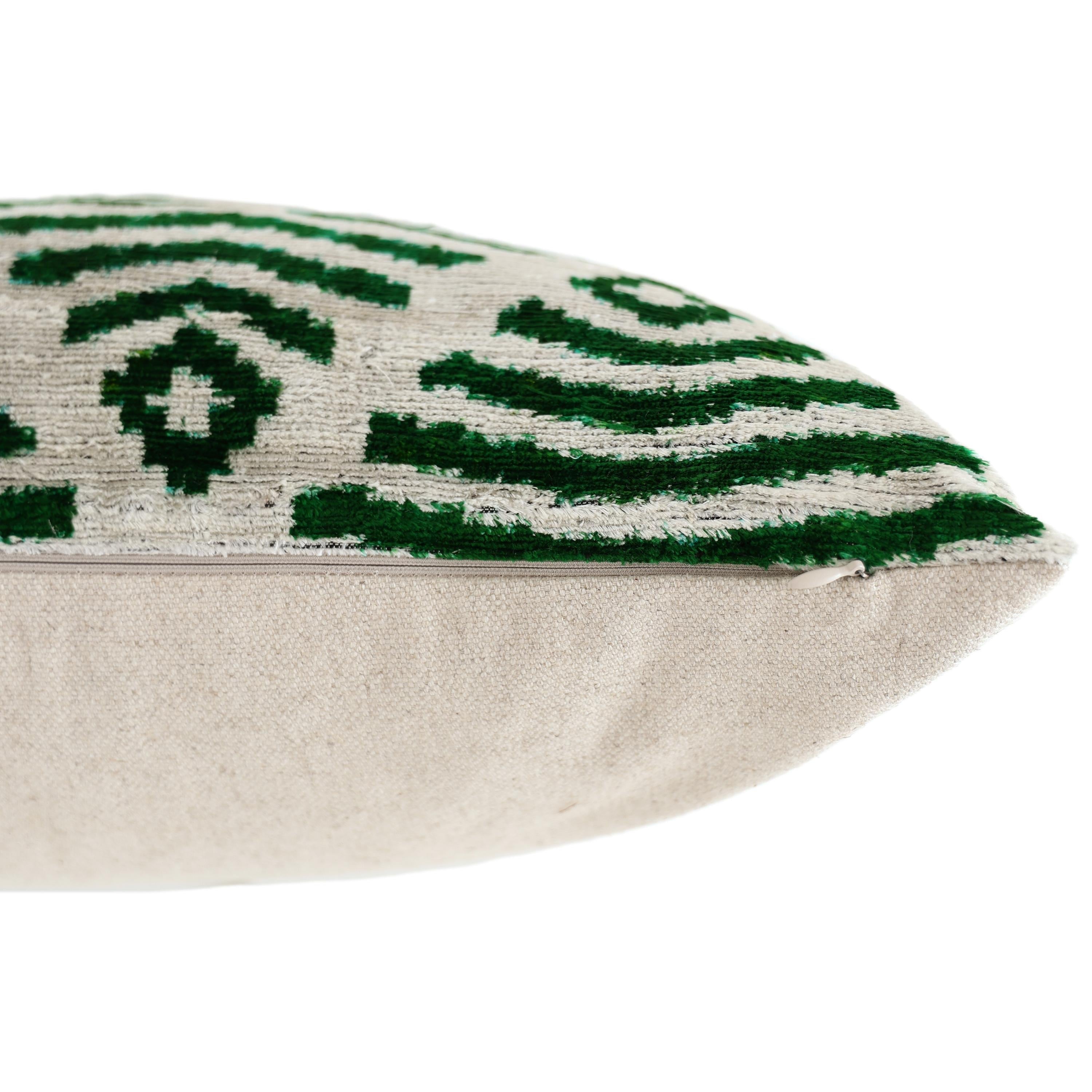Hand-Knotted Emerald Green Geometric Silk Velvet Pillow - 20x20 Ikat