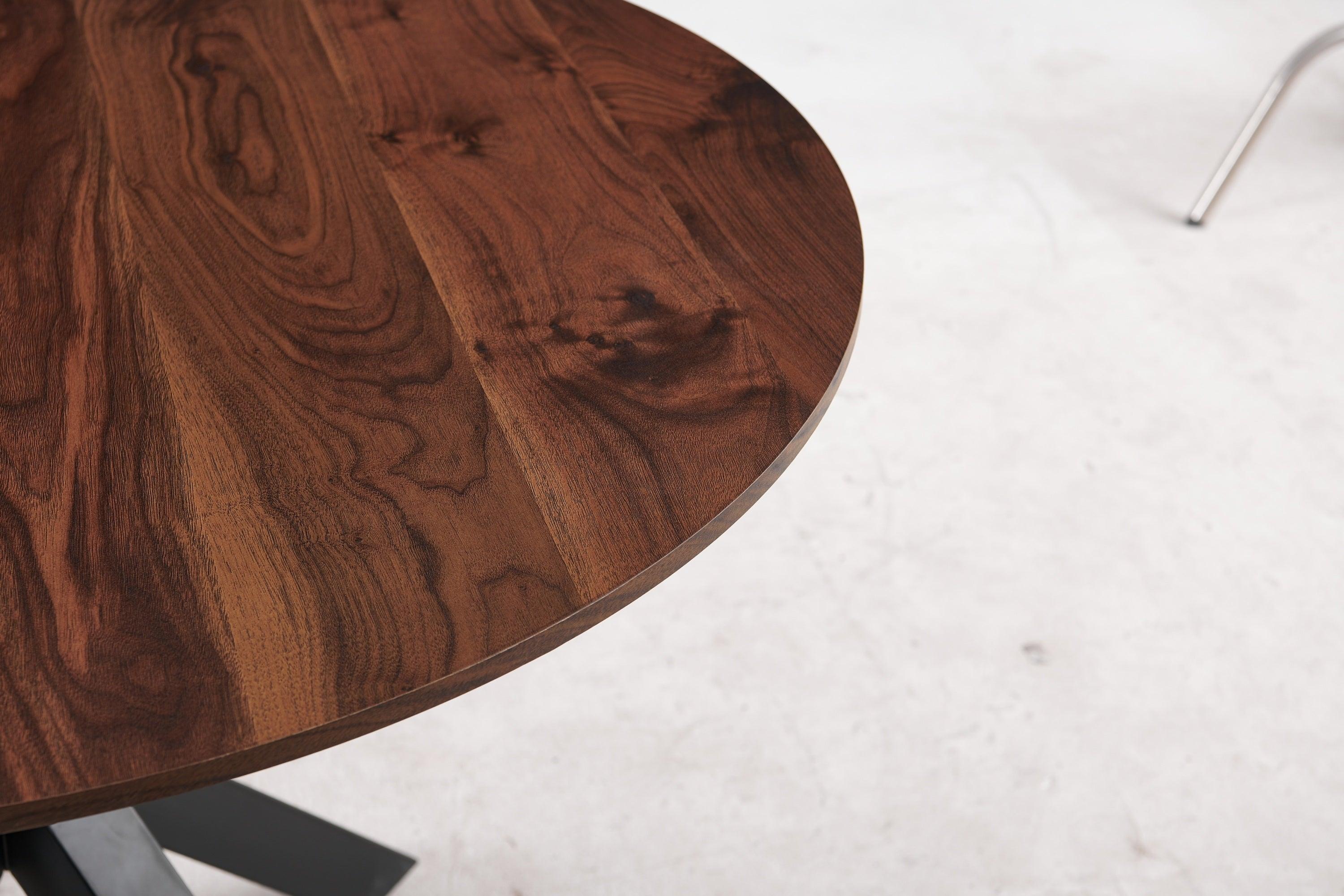 42.1" Mid-century Dining Table for 4-6 people - PRHOMZ