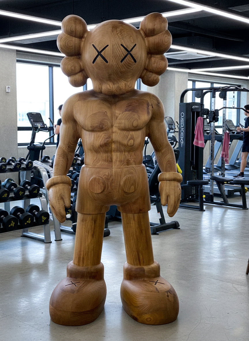 Muscular Wooden Sculpture – Gym & Fitness Art Decor