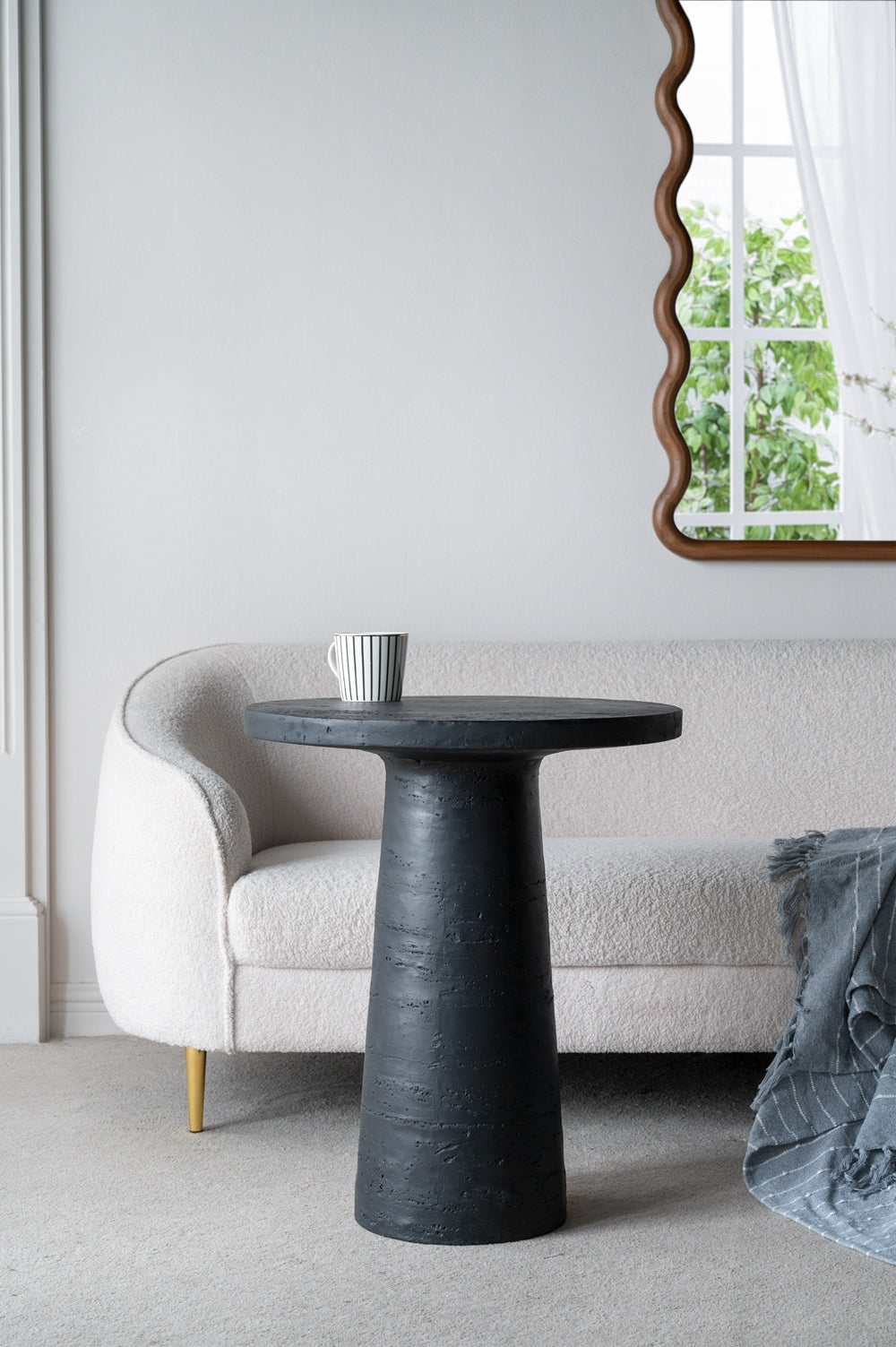Black Round Side Table with Pedestal Base