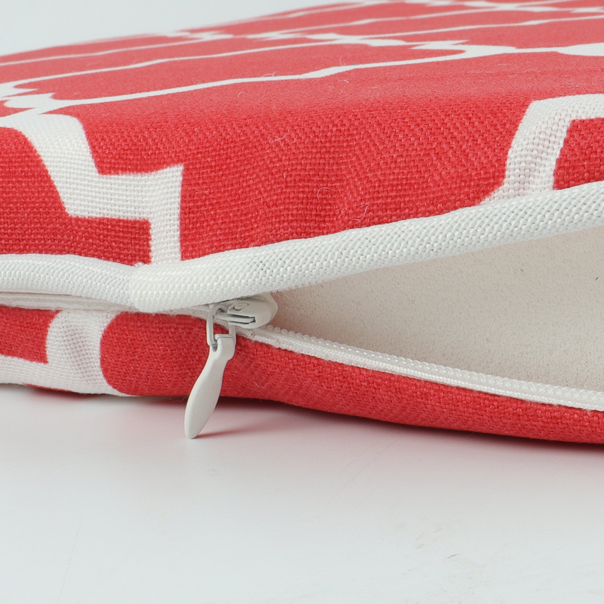 Outdoor Chair Cushions with Straps - Set of 4, Plaid Red