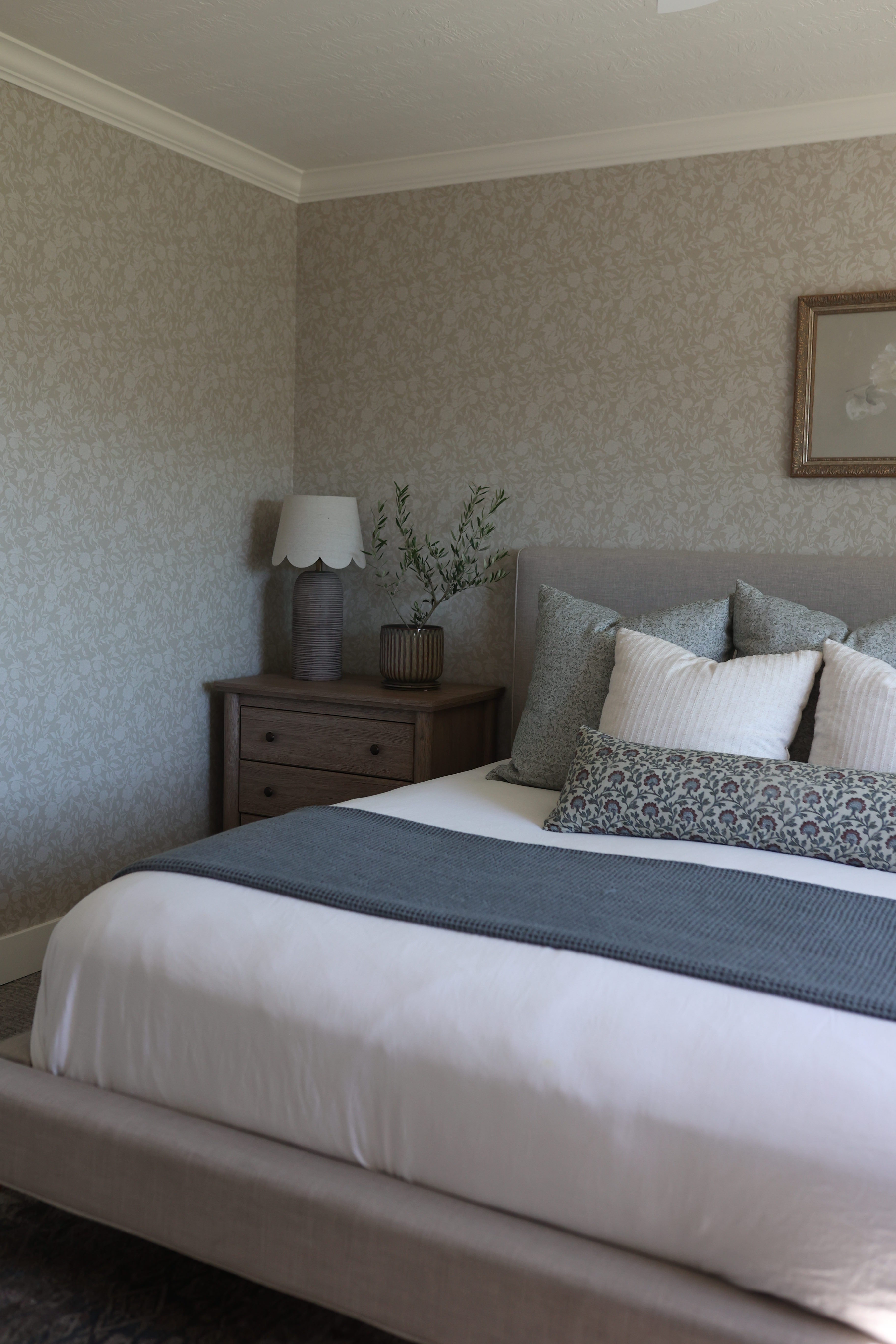 Leighton Wallpaper by The Fibery