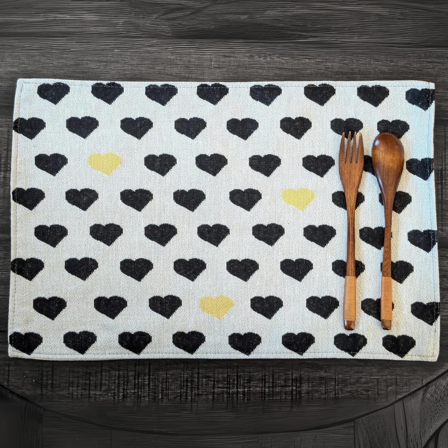 DaDa Bedding Set of 4-Pieces Lovely Yellow & Black Hearts Tapestry Dining Table Placemats 13” x 19” (18113)