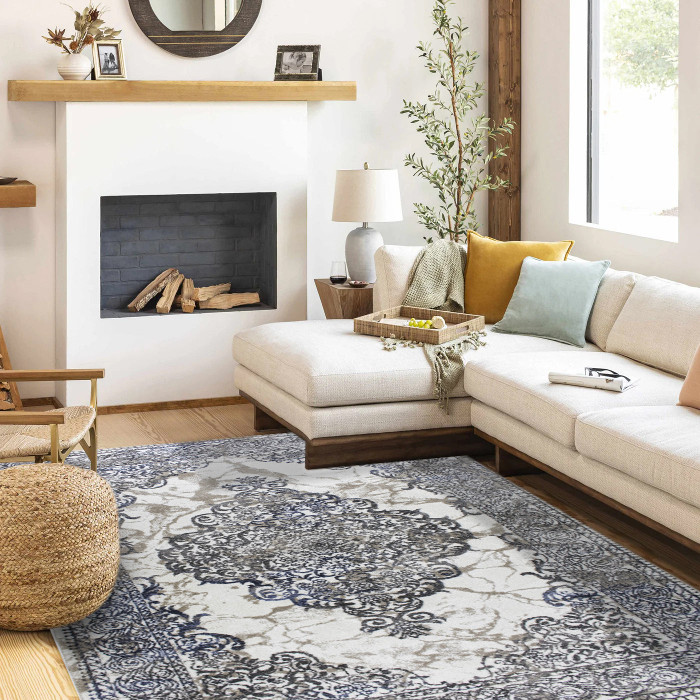 ROY's Home One Level Area Rugs, Classic Pattern - Shiny Ivory,Grey,Beige Yarn