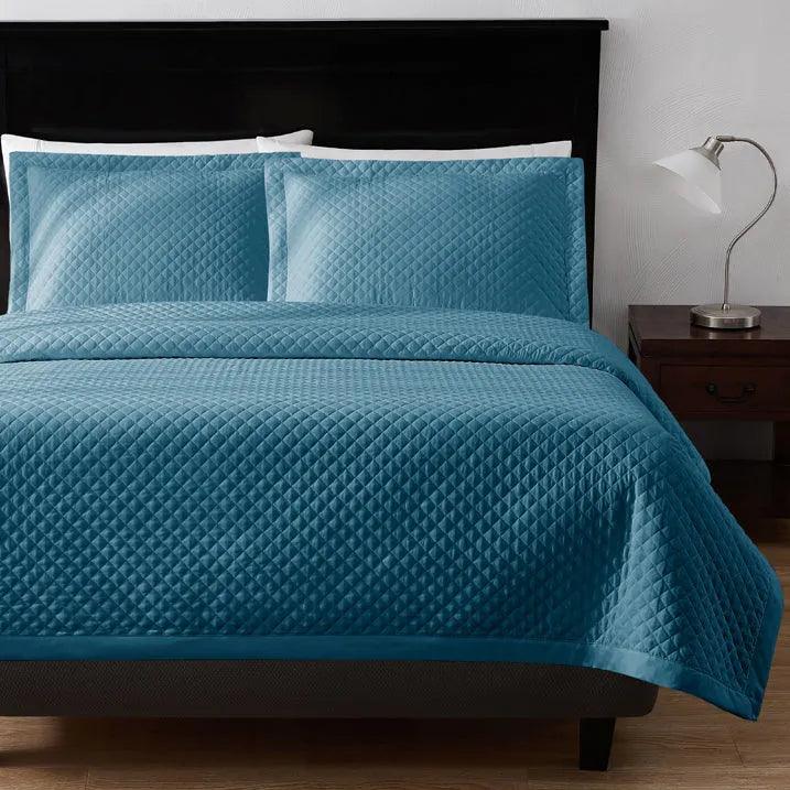 Quilted Shams & Coverlets - PRHOMZ