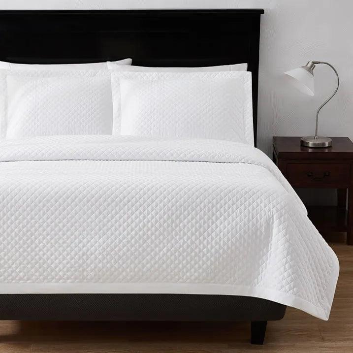 Quilted Shams & Coverlets - PRHOMZ