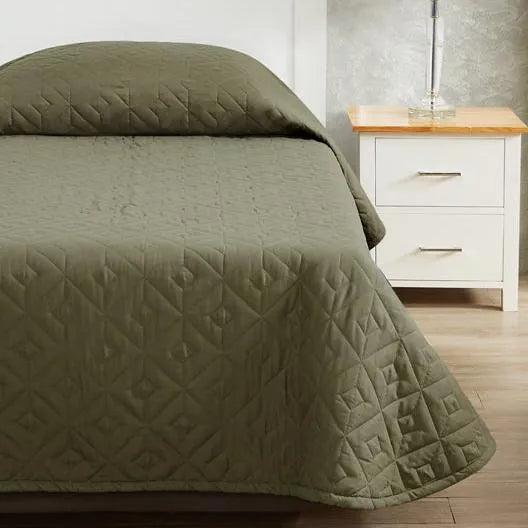 Quilted Healthcare Fitted Coverlets & Bedspreads 2 PK - PRHOMZ