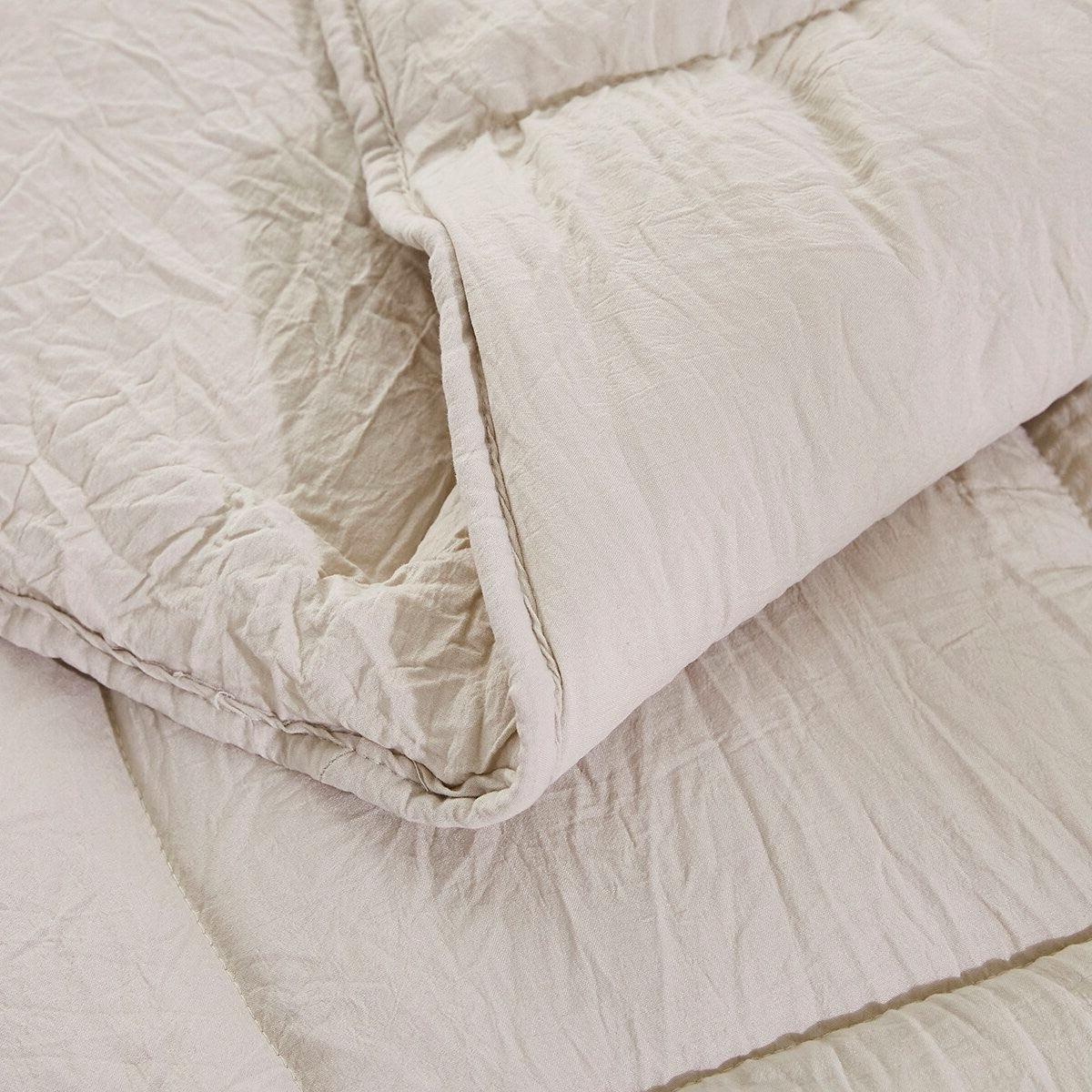 Queen Size Beige 3 Piece Microfiber Reversible Comforter Set - PRHOMZ