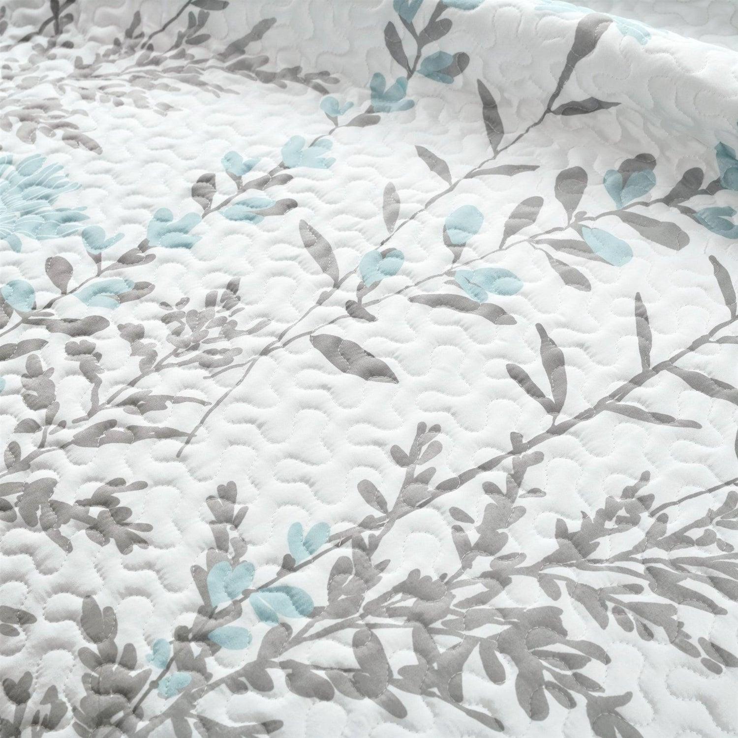 Full/Queen Blue Grey Floral Lightweight Thin Polyester Fabric 3-Piece Quilt Set - PRHOMZ