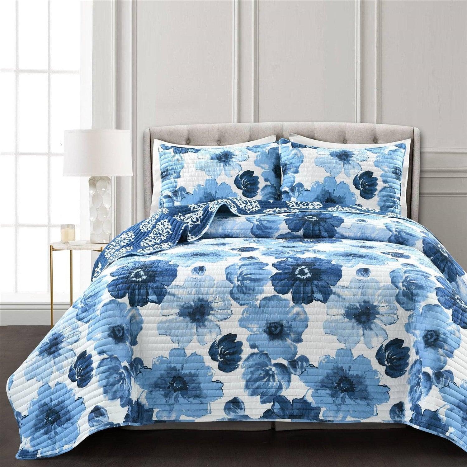Full/Queen Blue Flowers Lightweight Polyester Microfiber Quilt Set - PRHOMZ