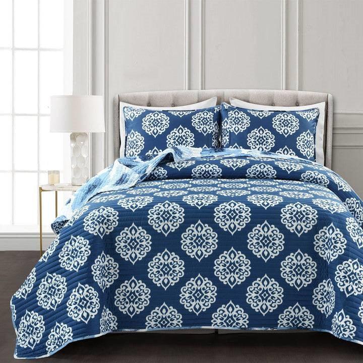 King size Blue Flowers Lightweight Polyester Microfiber Quilt Set - PRHOMZ