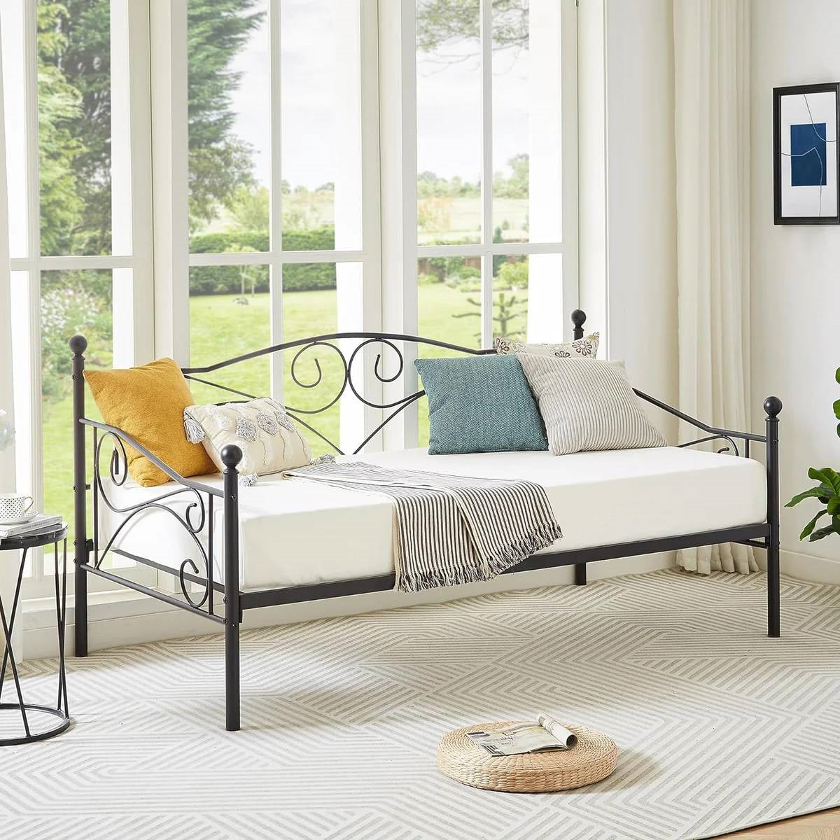 Twin size Classic Heavy Duty Steel Daybed Frame in Black Metal Finish-0