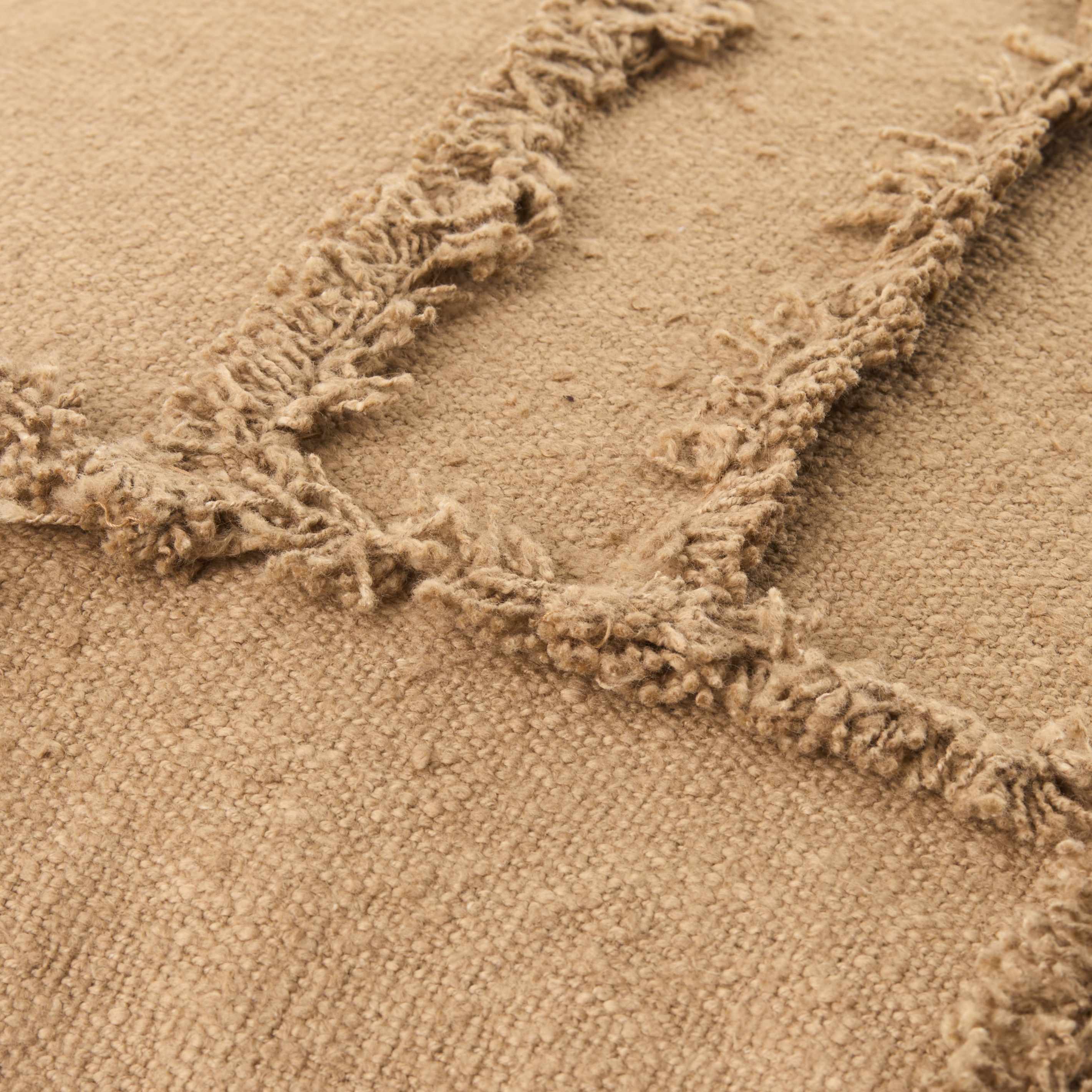 Chesmu Throw Pillow-1