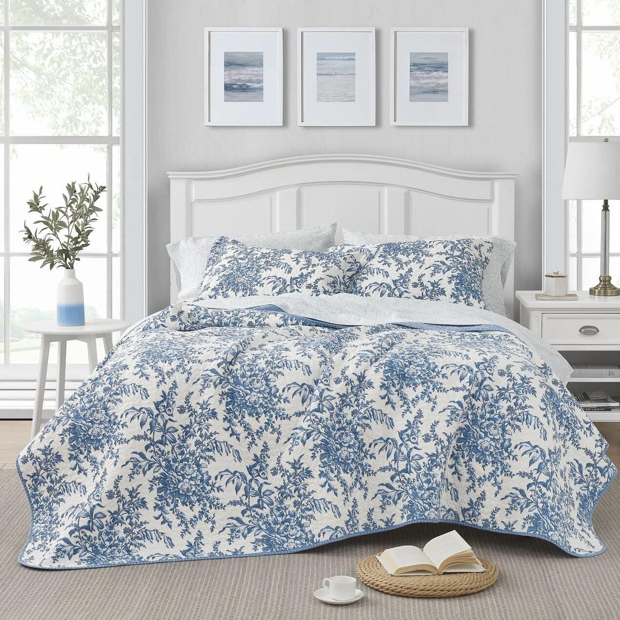 Full/Queen 3 Piece Bed In A Bag Reversible Blue White Floral Cotton Quilt Set - PRHOMZ