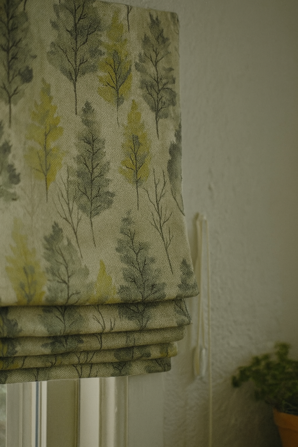 Custom Linen Roman Blinds – Watercolour Woodland Trees Print | Made-to-Measure Blackout or Light-Filtering Corded Shades-2