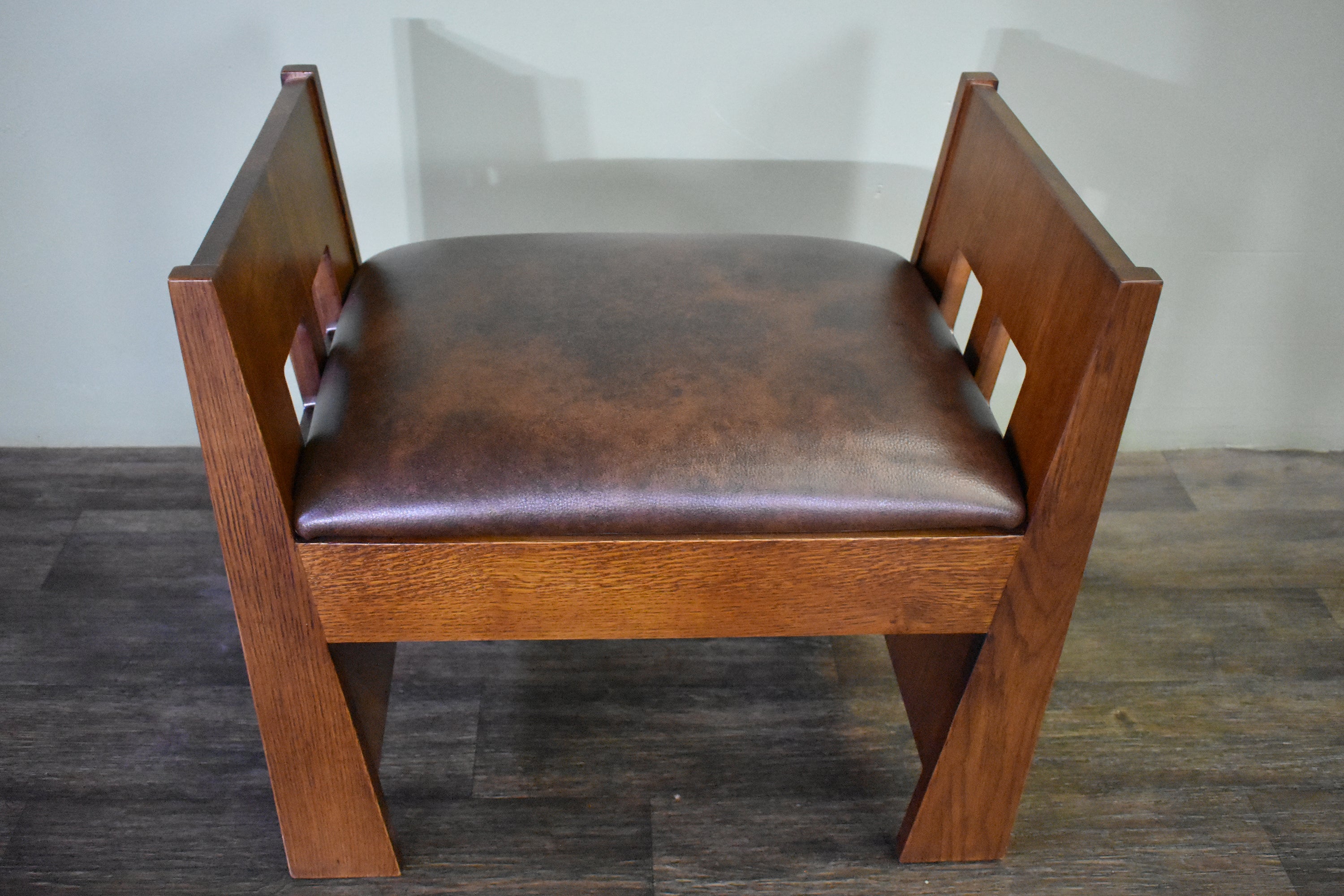 Mission Style Oak and Leather Foot Stool - Model A31