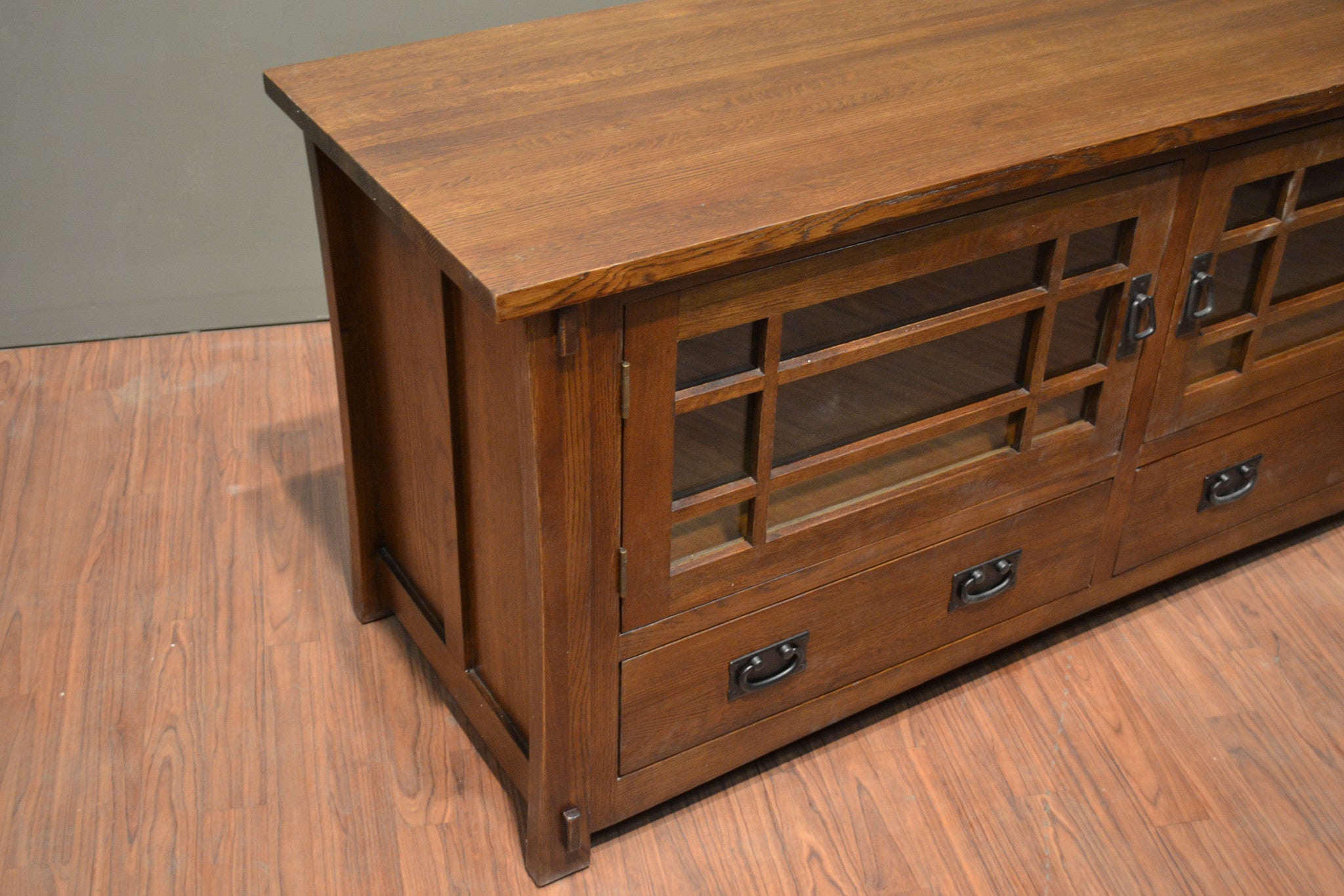 Mission Quarter Sawn Oak TV Stand - 60"