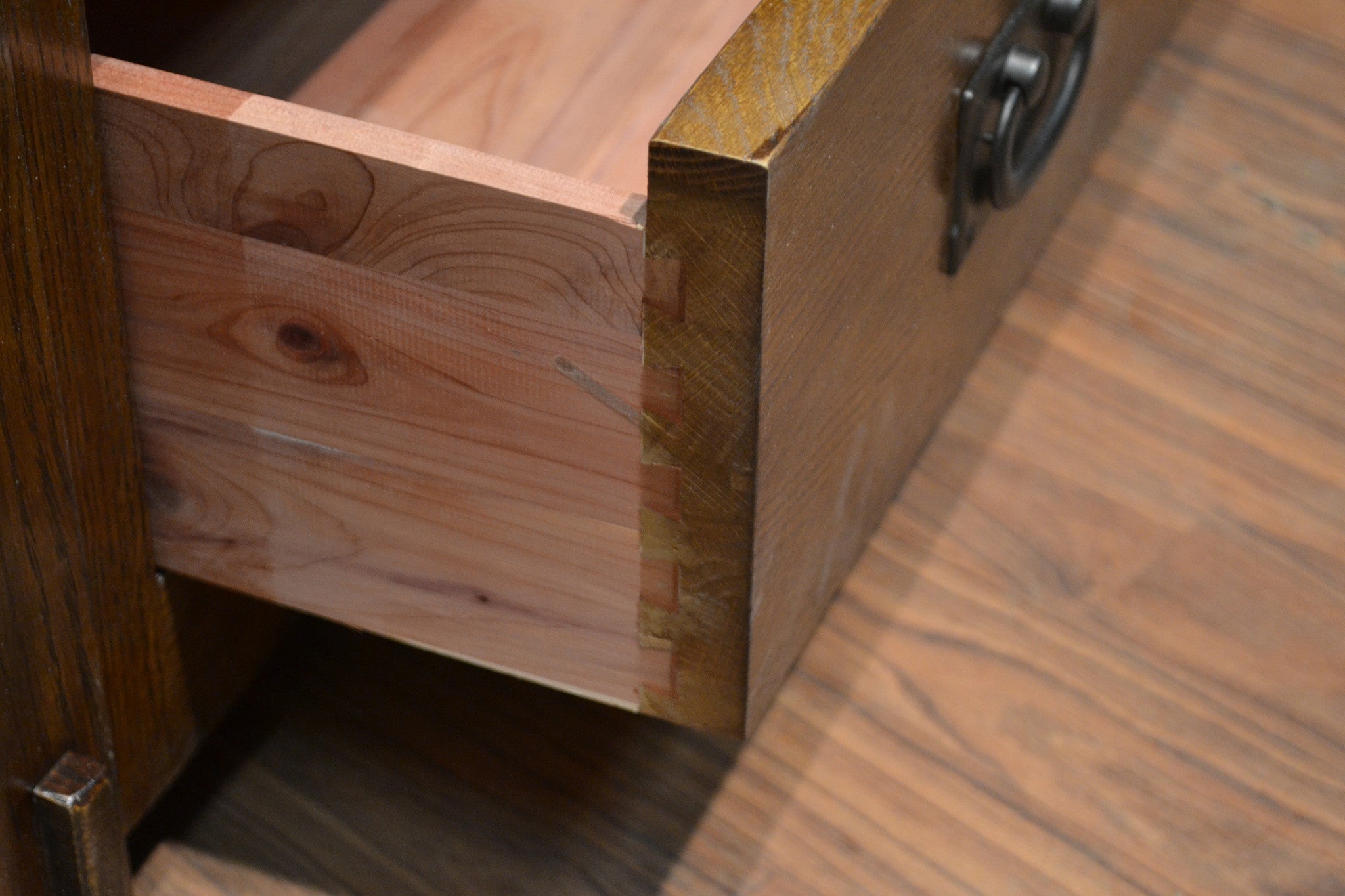 Mission Quarter Sawn Oak TV Stand - 60"