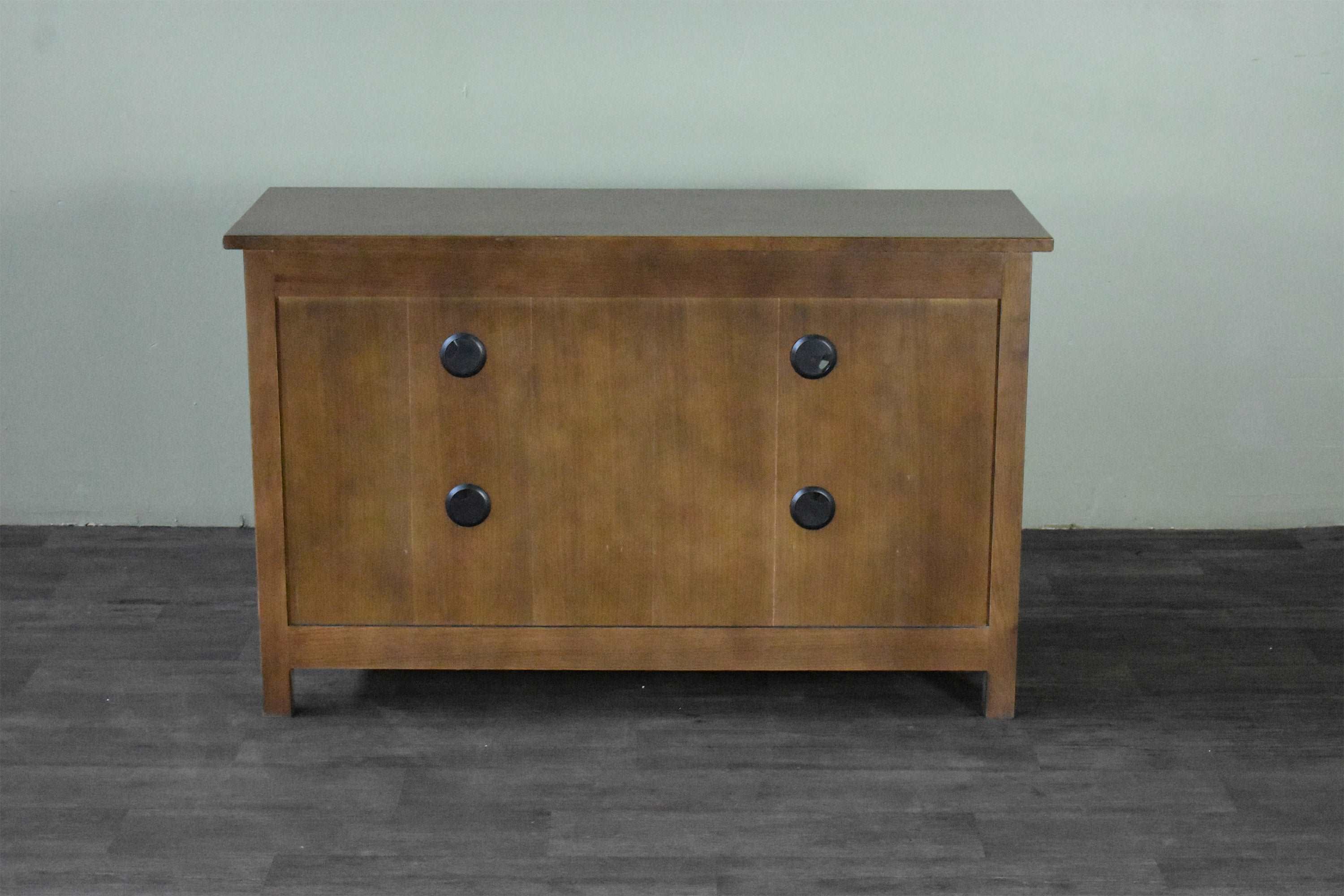 Mission Quarter Sawn Oak 48" TV Stand - Walnut