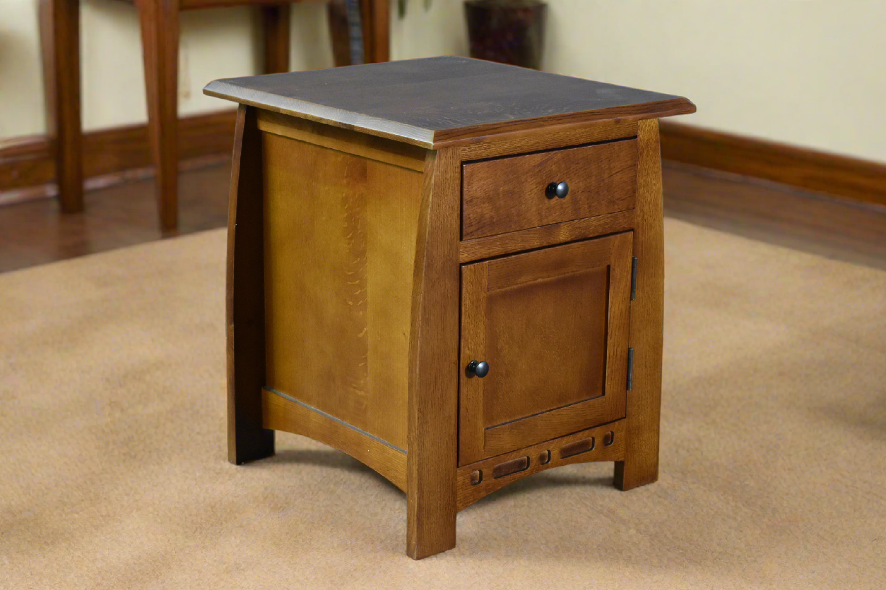 Mission White Oak 1 Drawer 1 Door Inlay End Table - Michael's Cherry