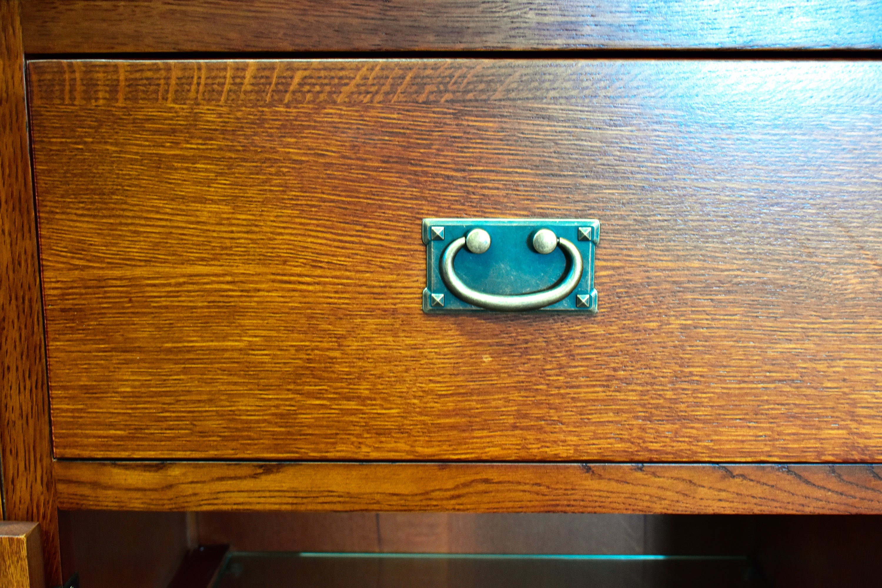 Craftsman Style Quarter Sawn Oak Sideboard - 72"