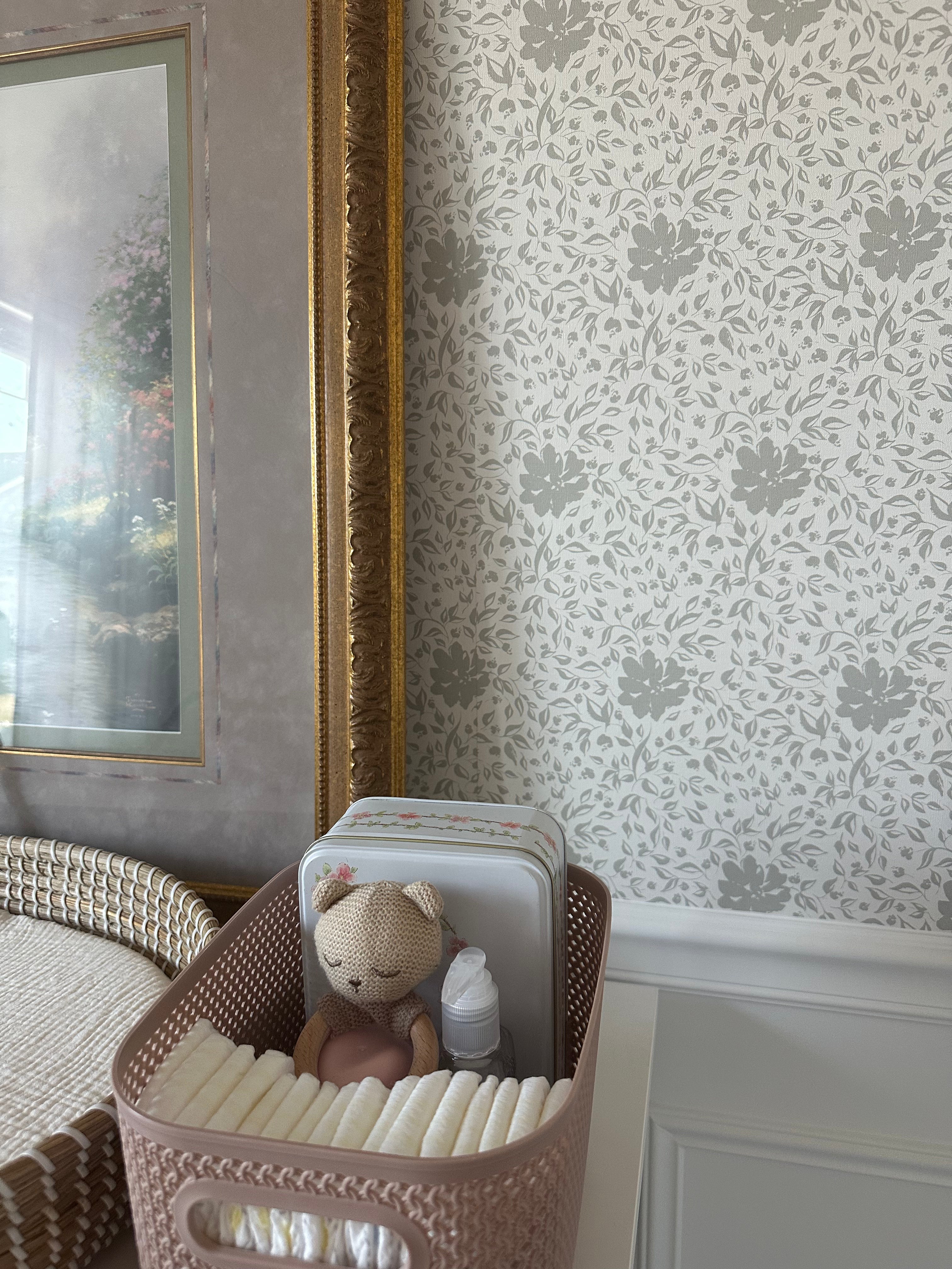 Layla Wallpaper by Ali Anni