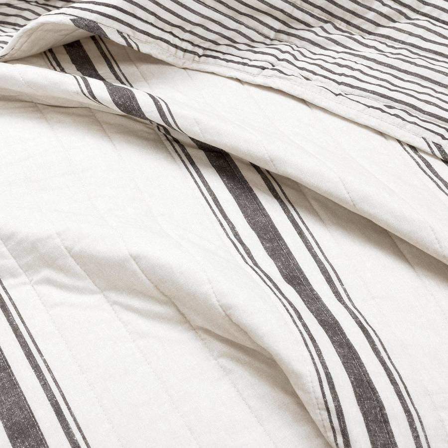 Full/Queen Black Off-White Cream Stripe Reversible Cotton 3-Piece Quilt Set - PRHOMZ