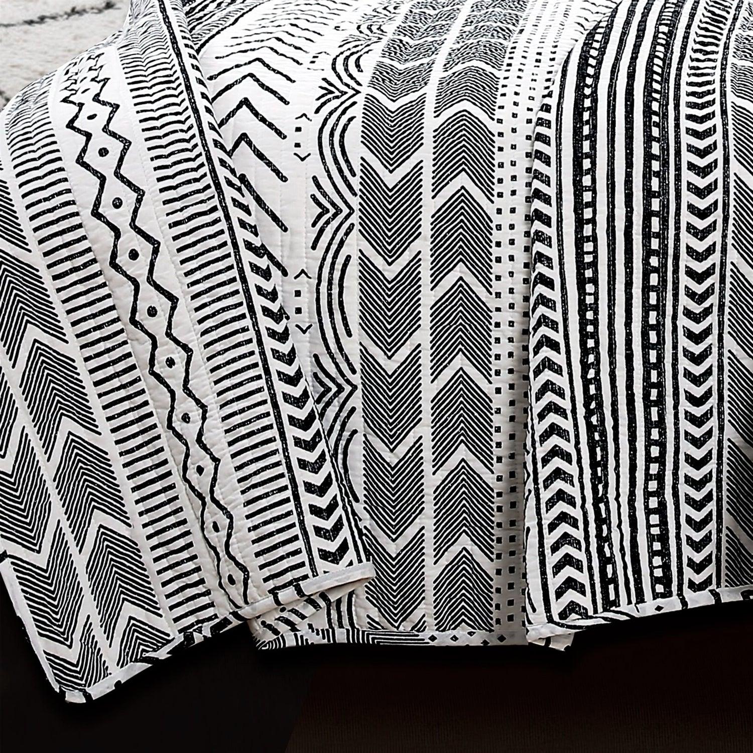 3 Piece Scandinavian Black White Reversible Cotton Set in Full/Queen - PRHOMZ
