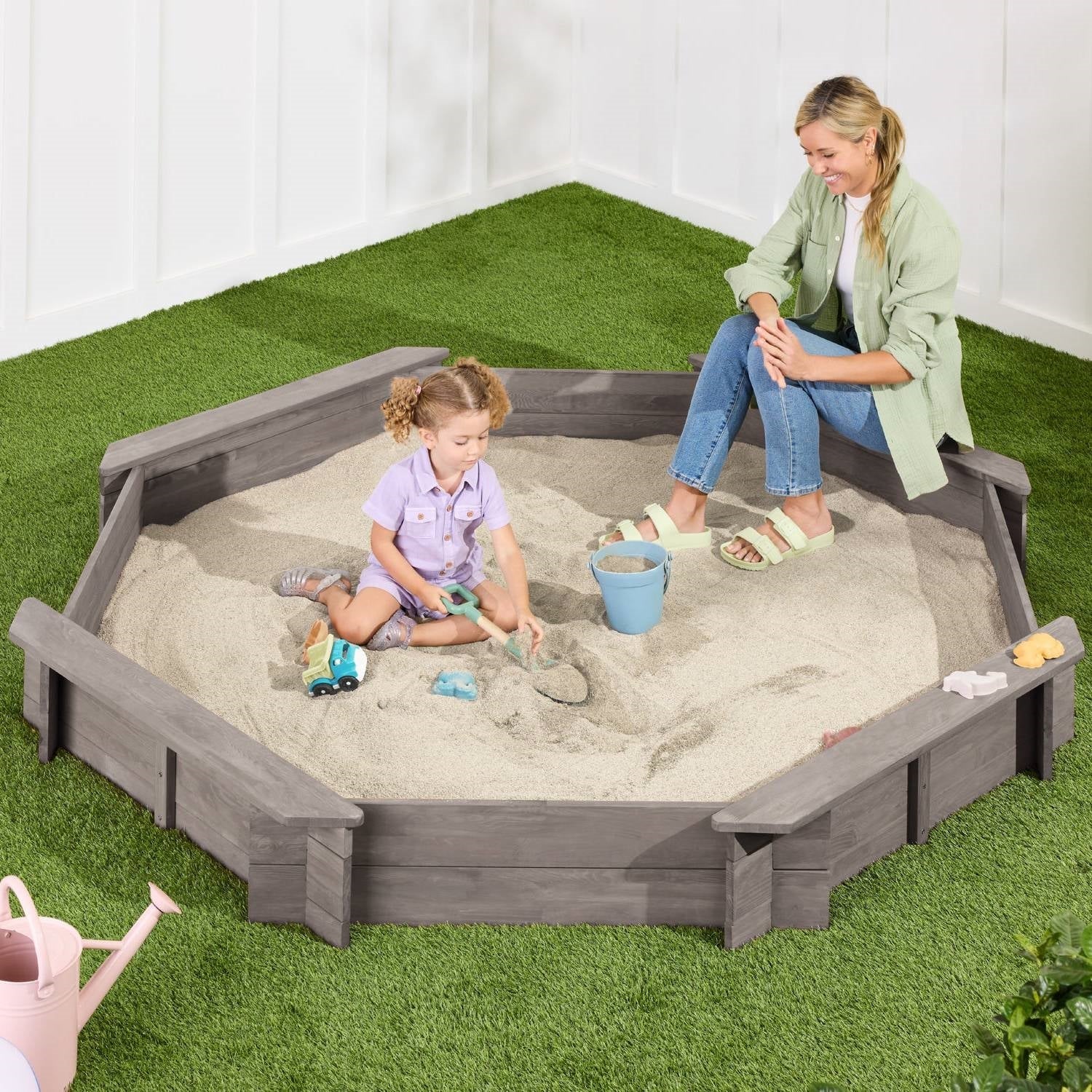 Outdoor Kid's Octagonal Sandbox in Grey Wood Finish